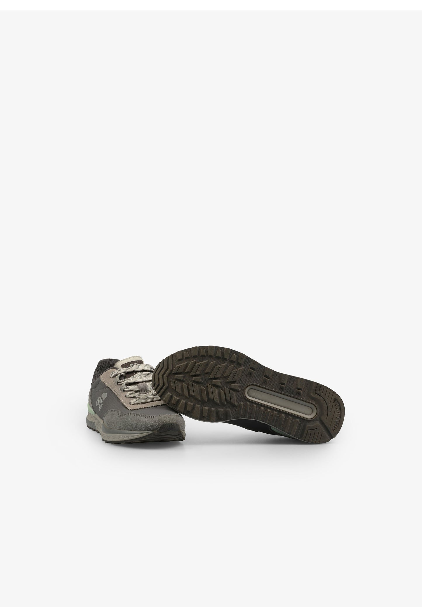 SNEAKERS WITH SIDE SKULL