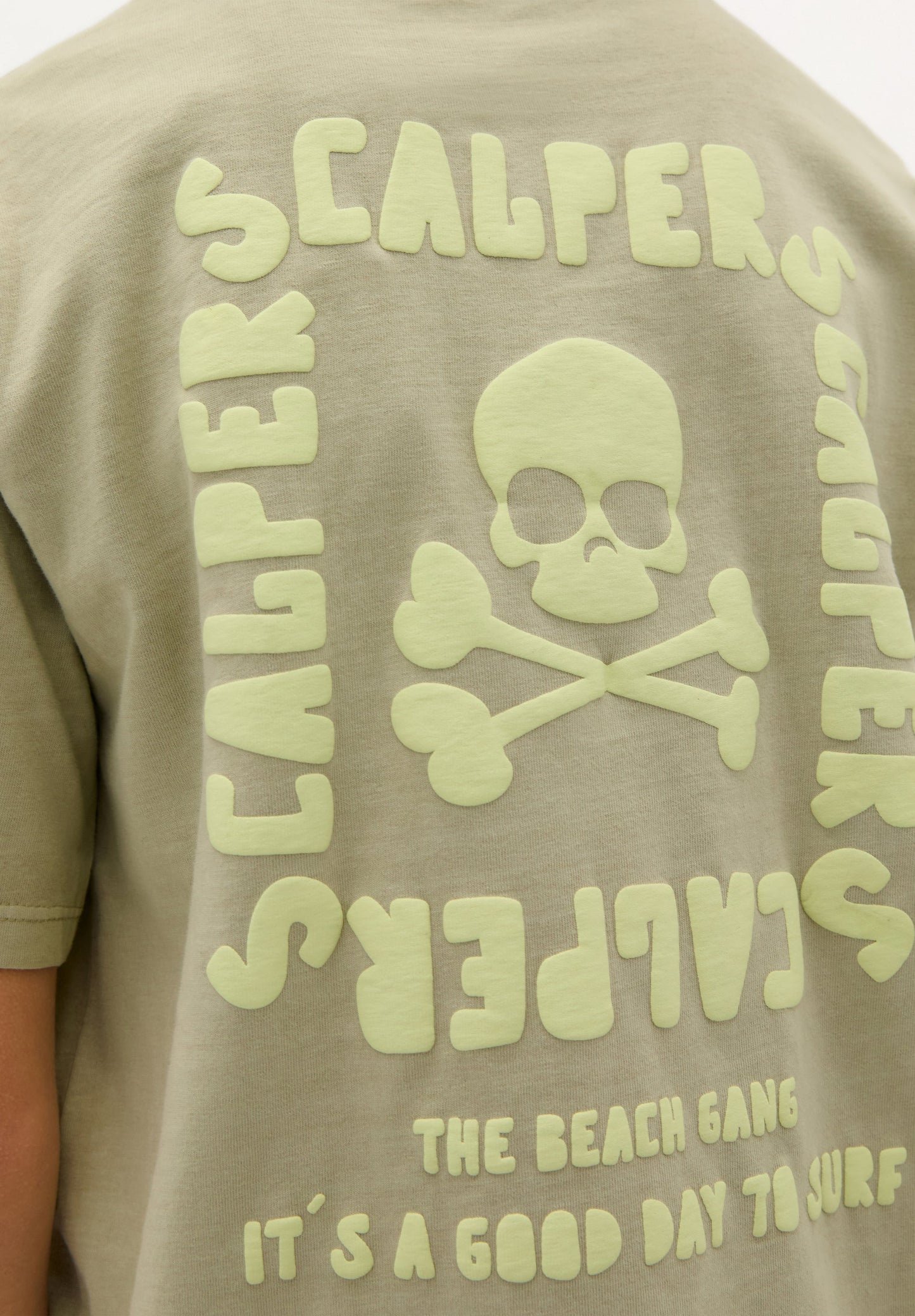 HIGH-DENSITY PRINT T-SHIRT
