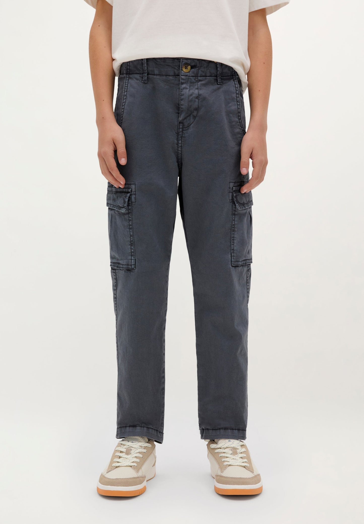 CARGO TROUSERS