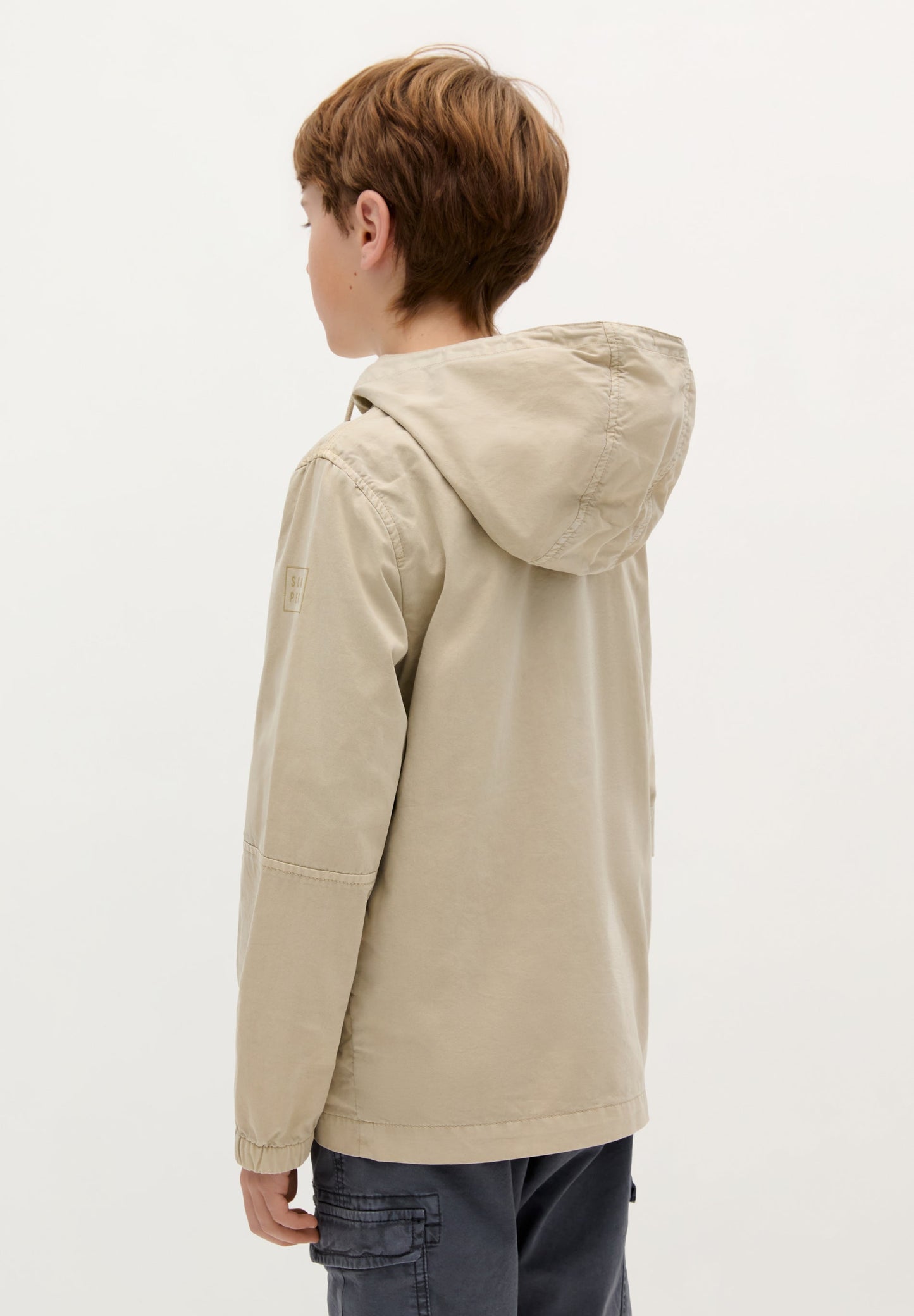 LIGHTWEIGHT HOODED PARKA