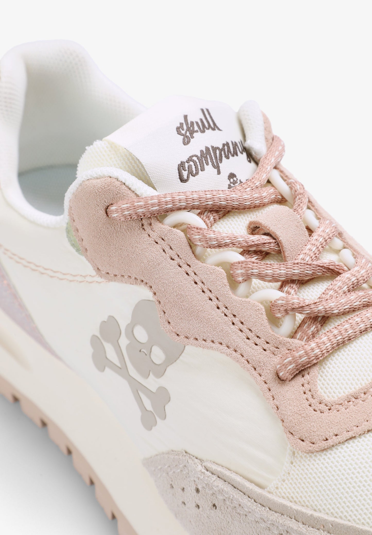 PRONOUNCED SOLE SKULL SNEAKERS
