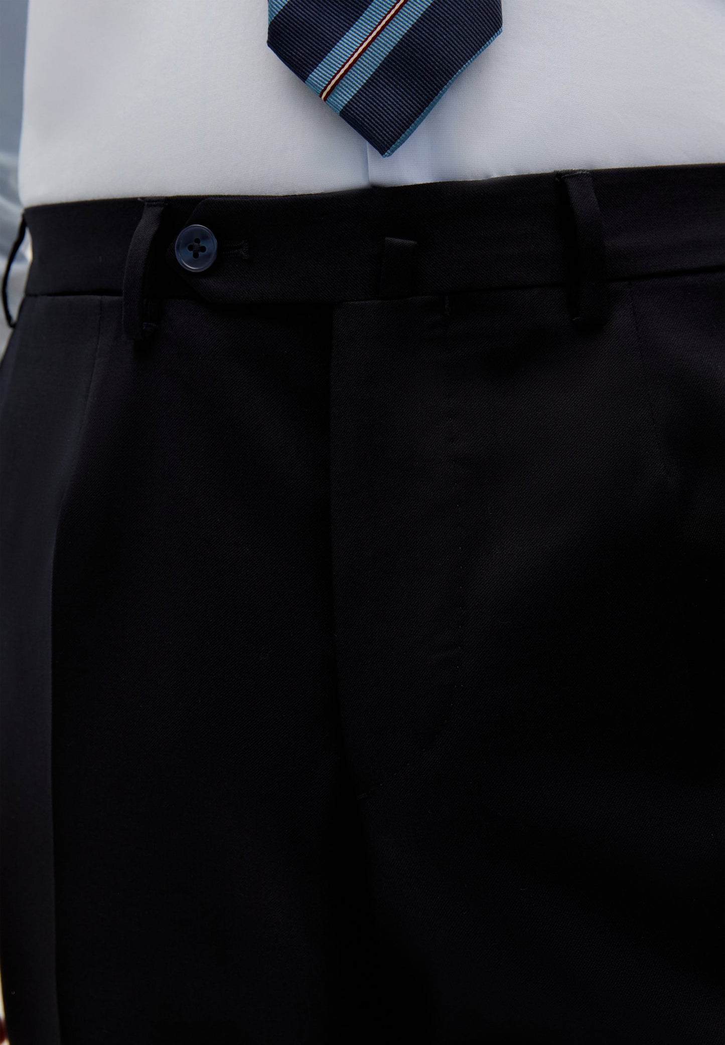 BASIC MERCER SUIT
