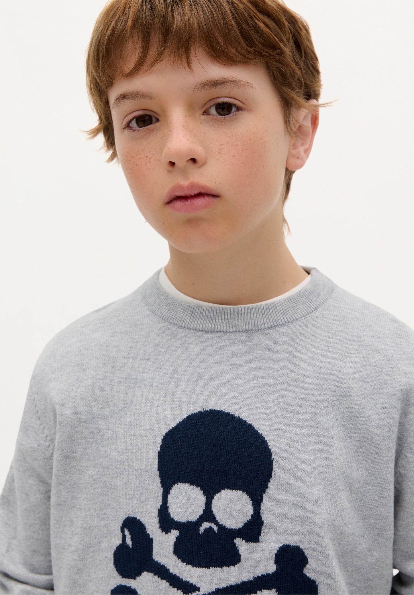 SWEATER WITH CONTRAST SKULL