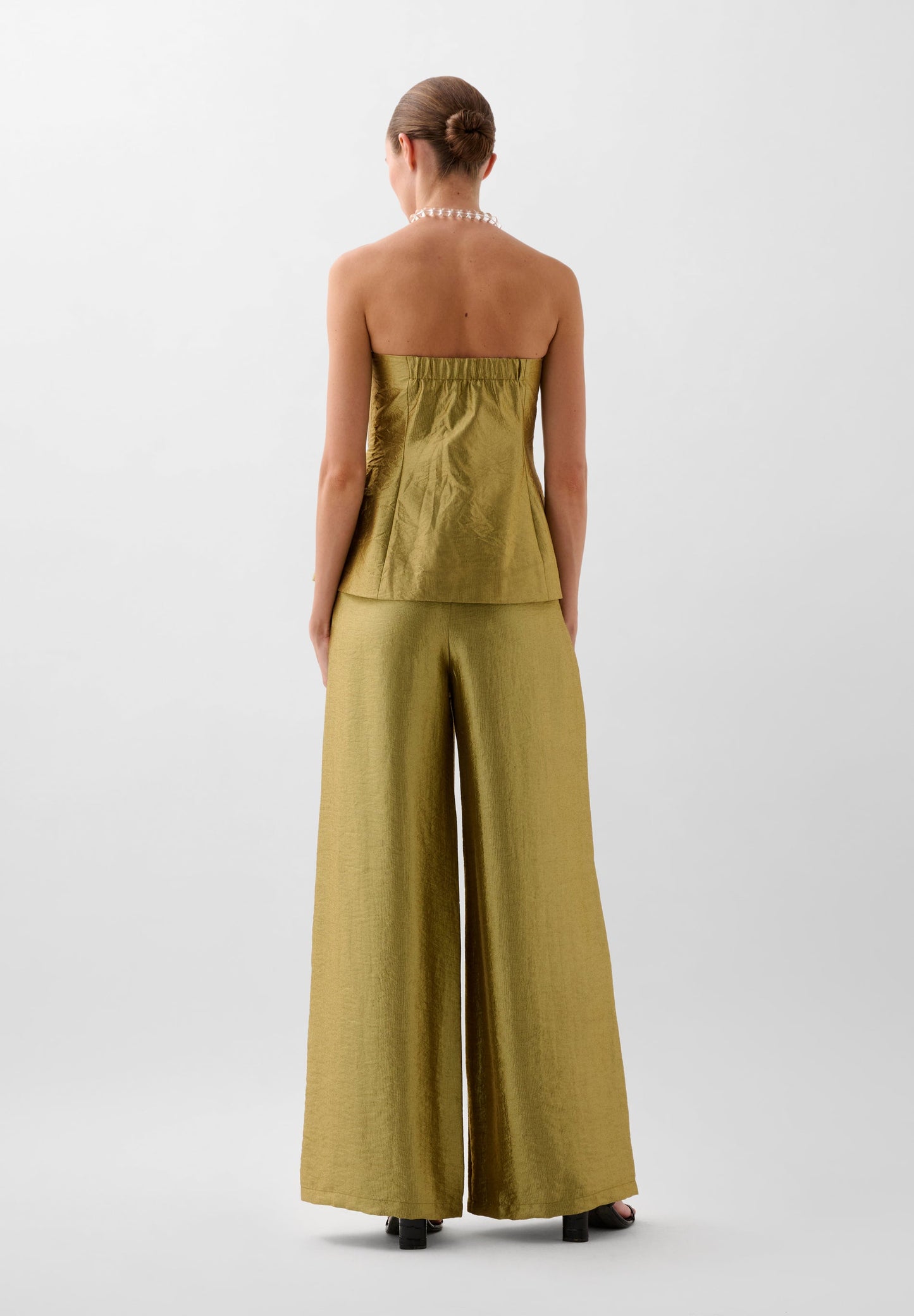 FLOWING METALLIC TROUSERS WITH DARTS