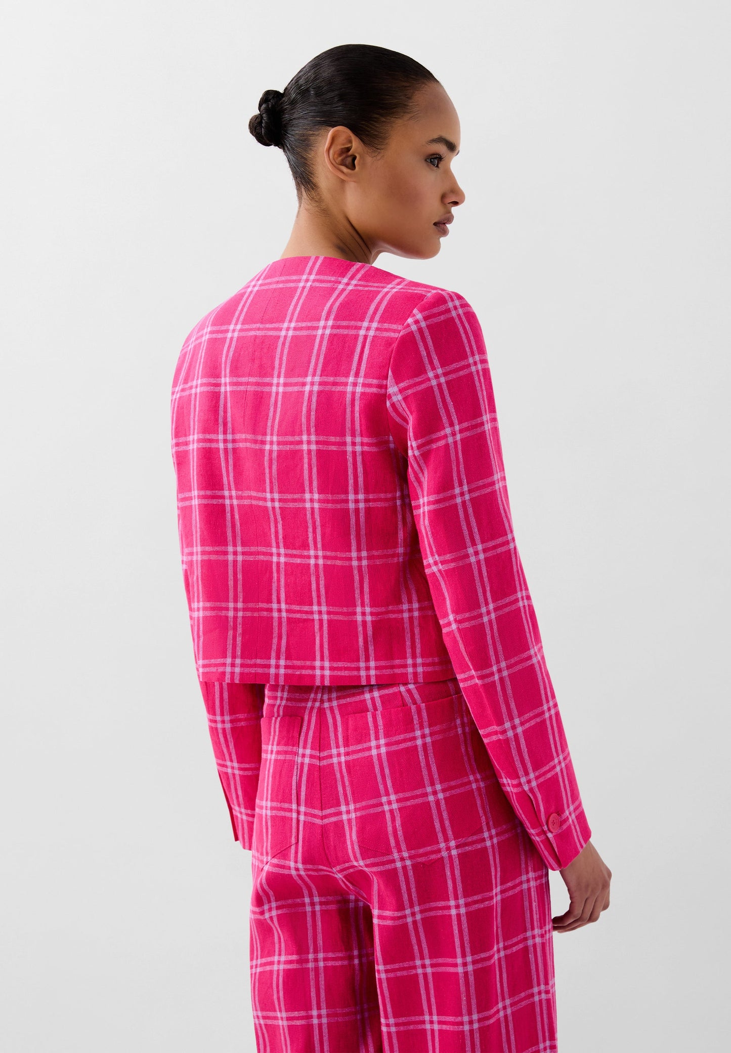 LINEN CROPPED CHECK CARDIGAN