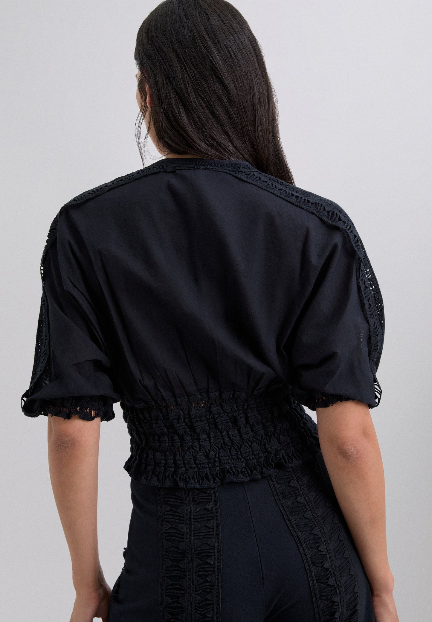 SC LACE SUMMER TOP