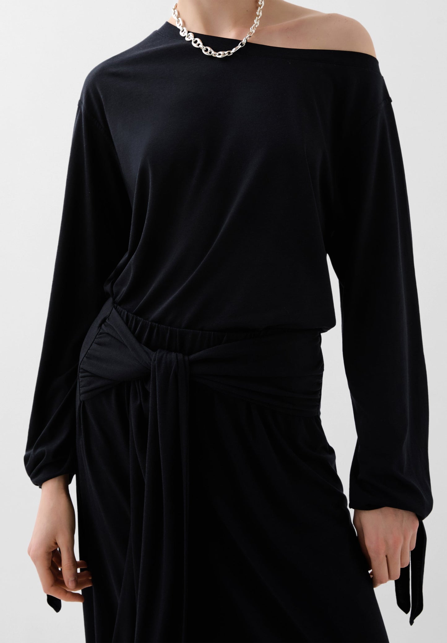 ASYMMETRIC TIE BLOUSE