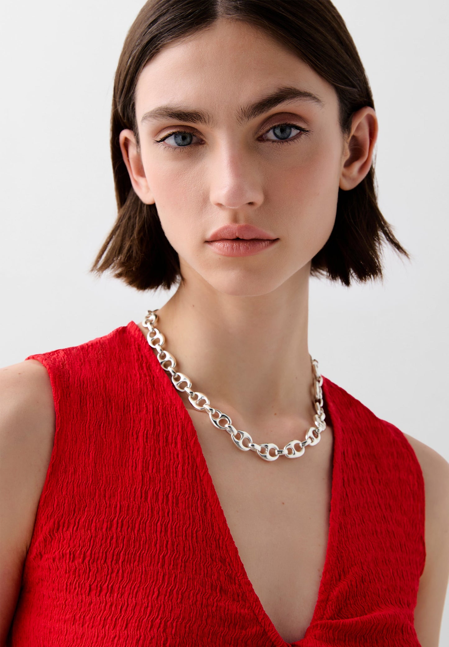 TOP WITH KNOT DETAIL