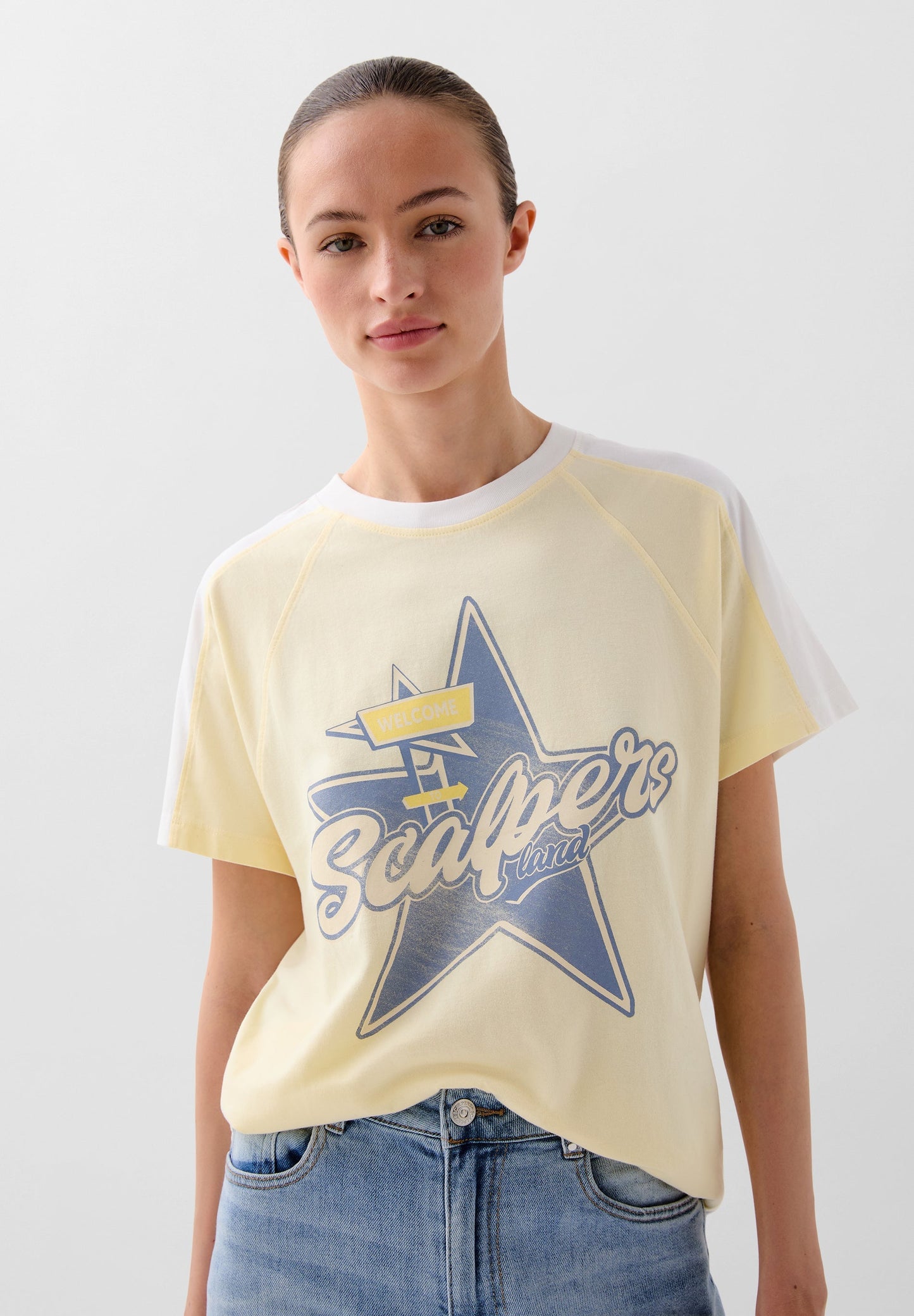 TWO-TONE T-SHIRT WITH FRONT PRINT