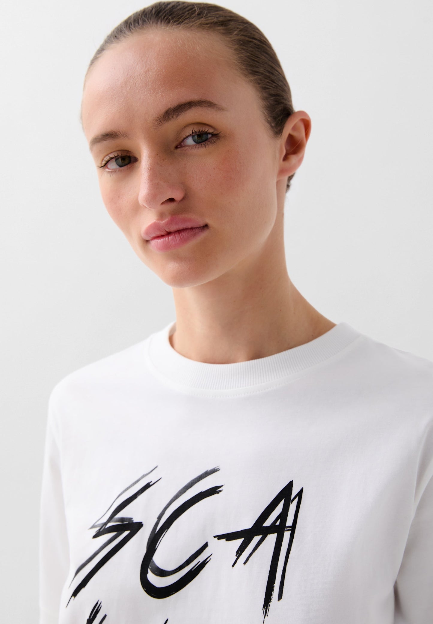 BRAND PRINT T-SHIRT