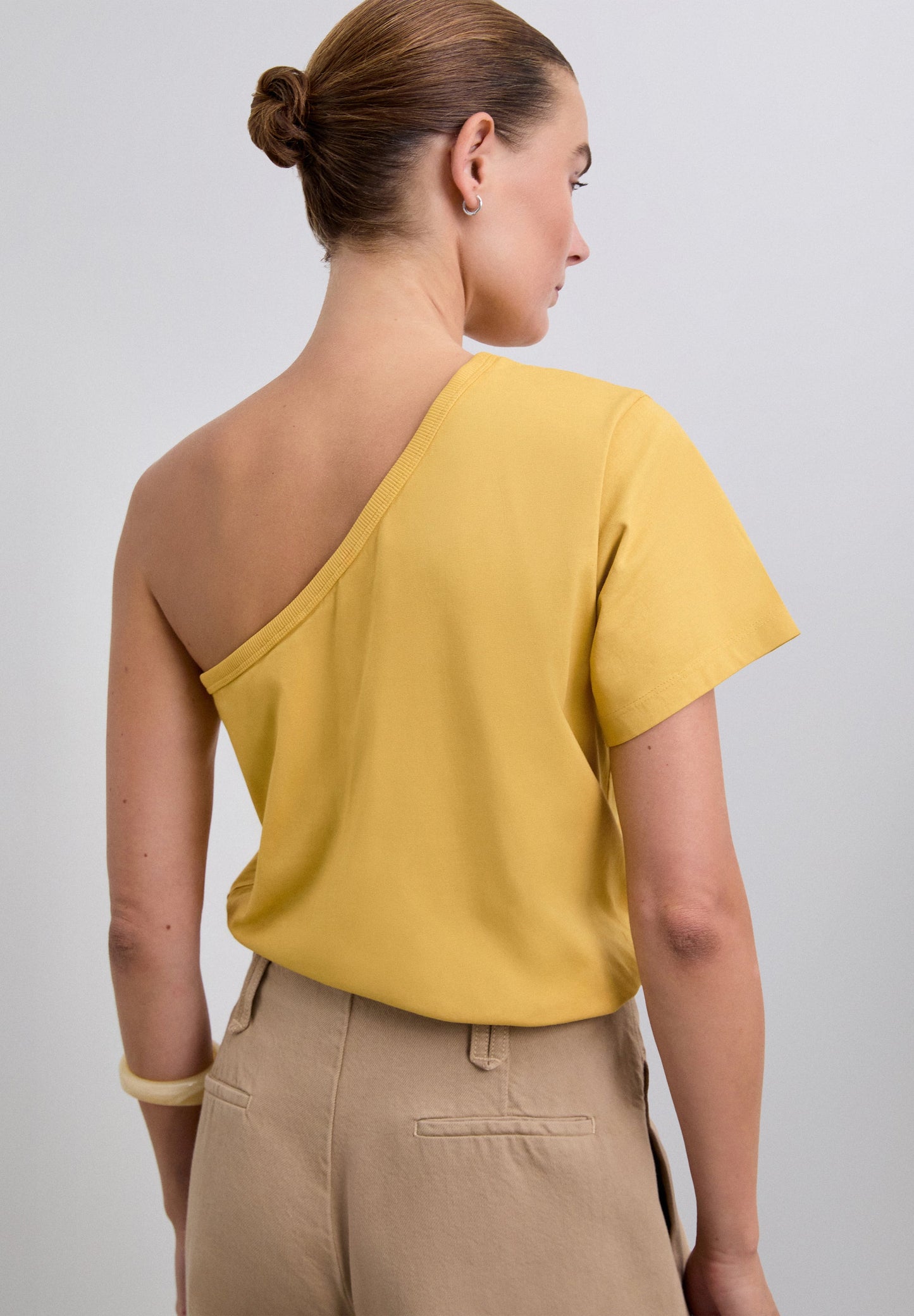 SCPLAINASY TEE