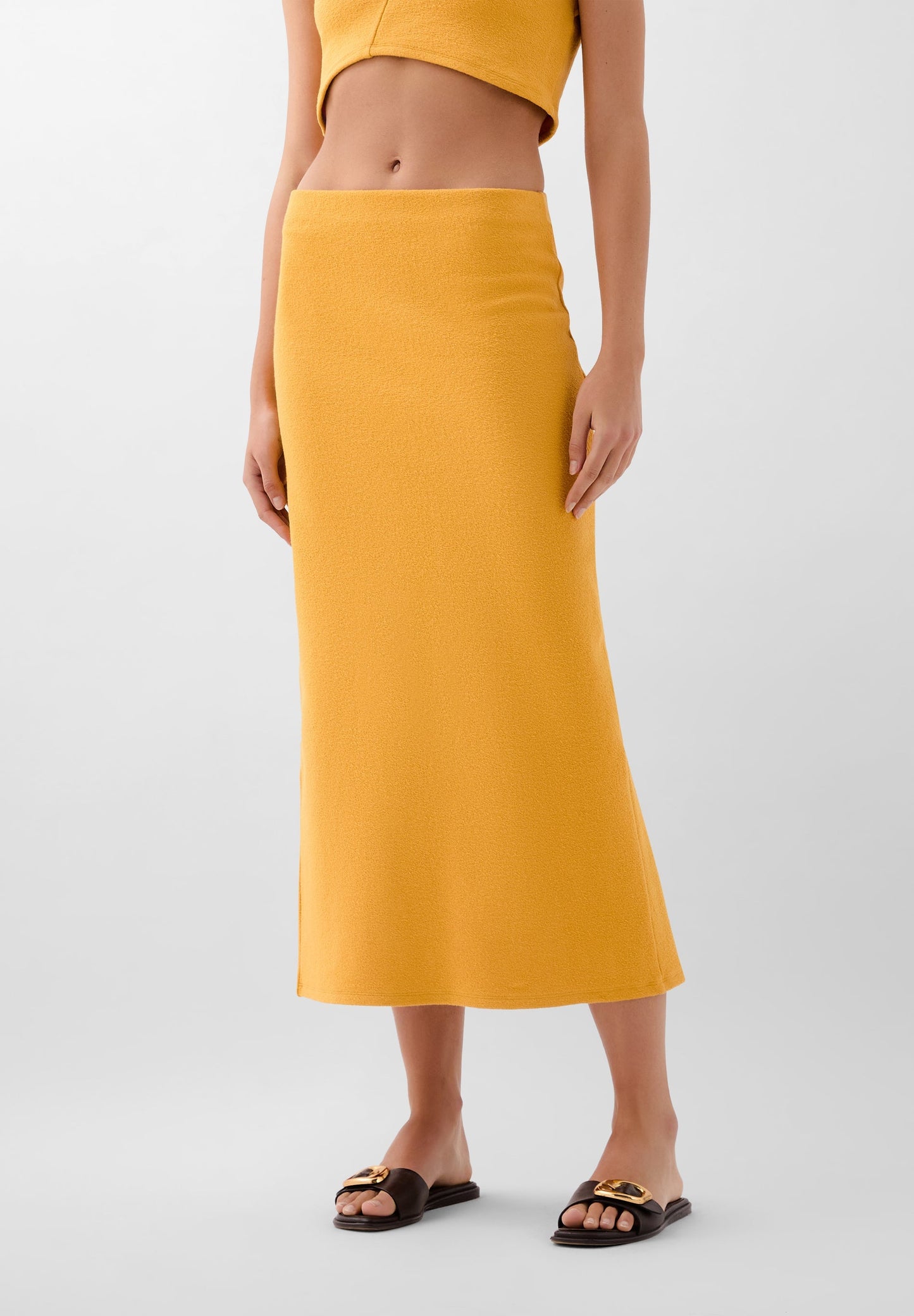 MIDI SKIRT WITH SLIT | ROBIN X SCALPERS