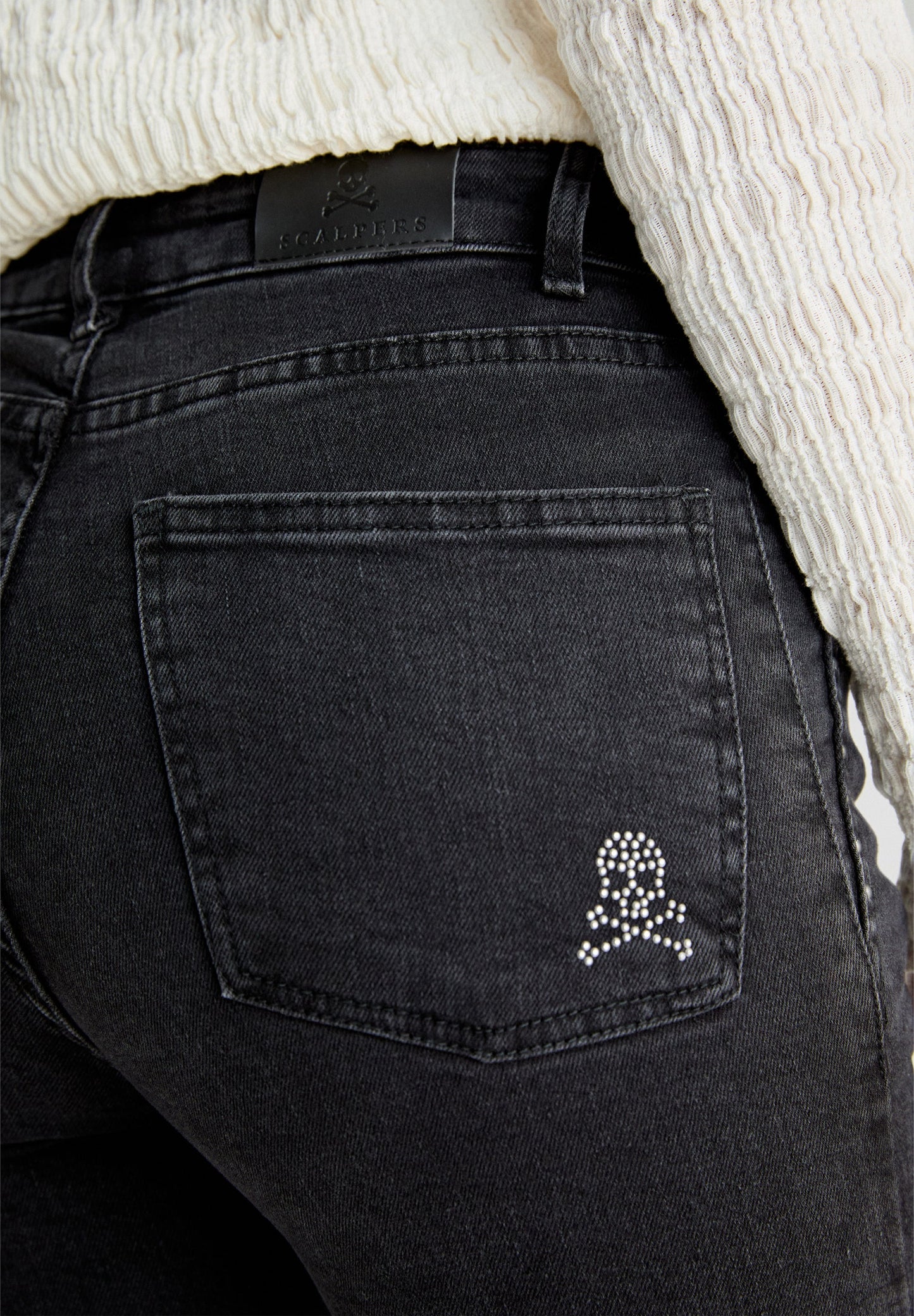 JEANS PITILLO TACHUELAS - Scalpers