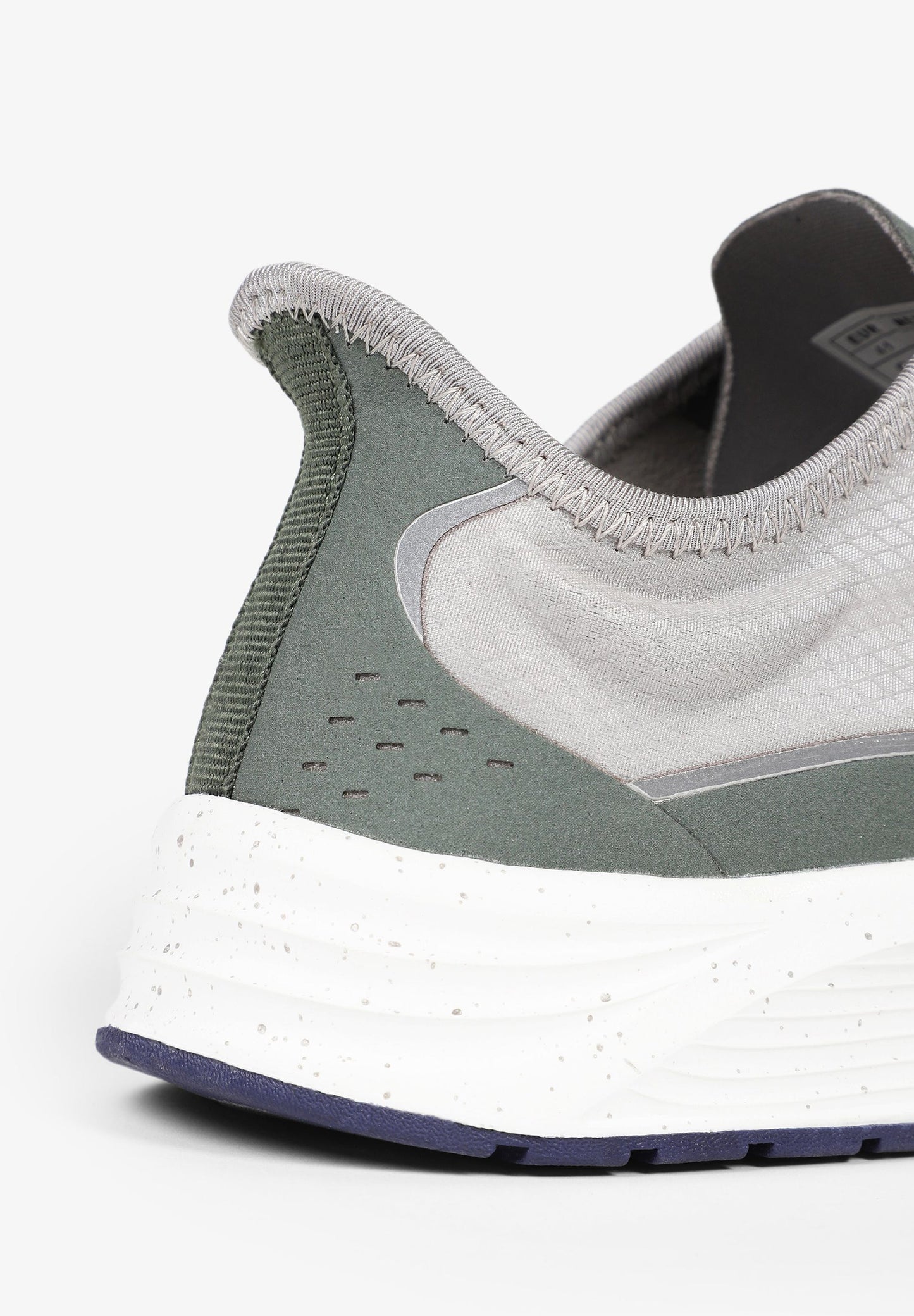 TECHNICAL TRAIL SNEAKERS