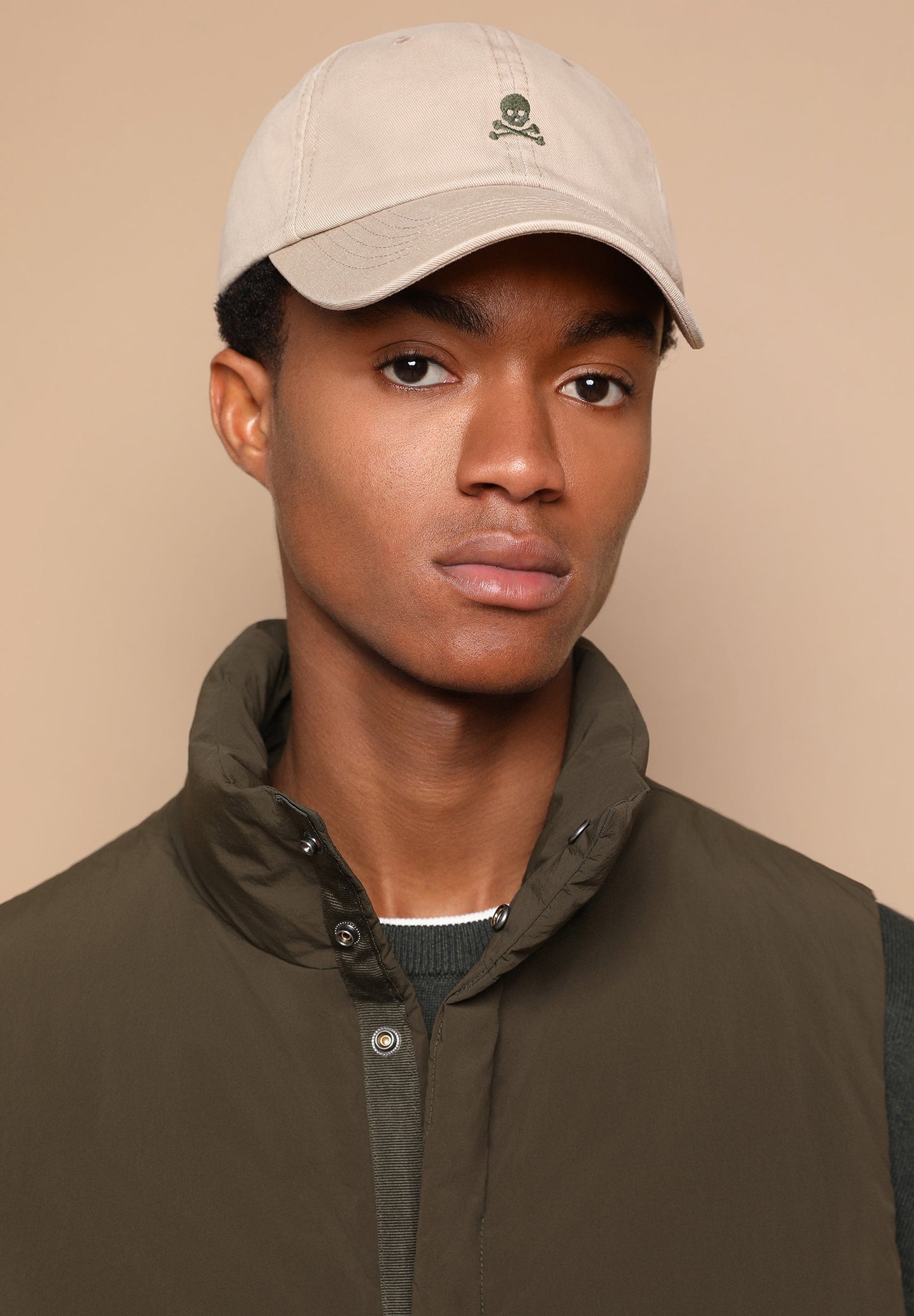 WATER-REPELLENT QUILTED WAISTCOAT