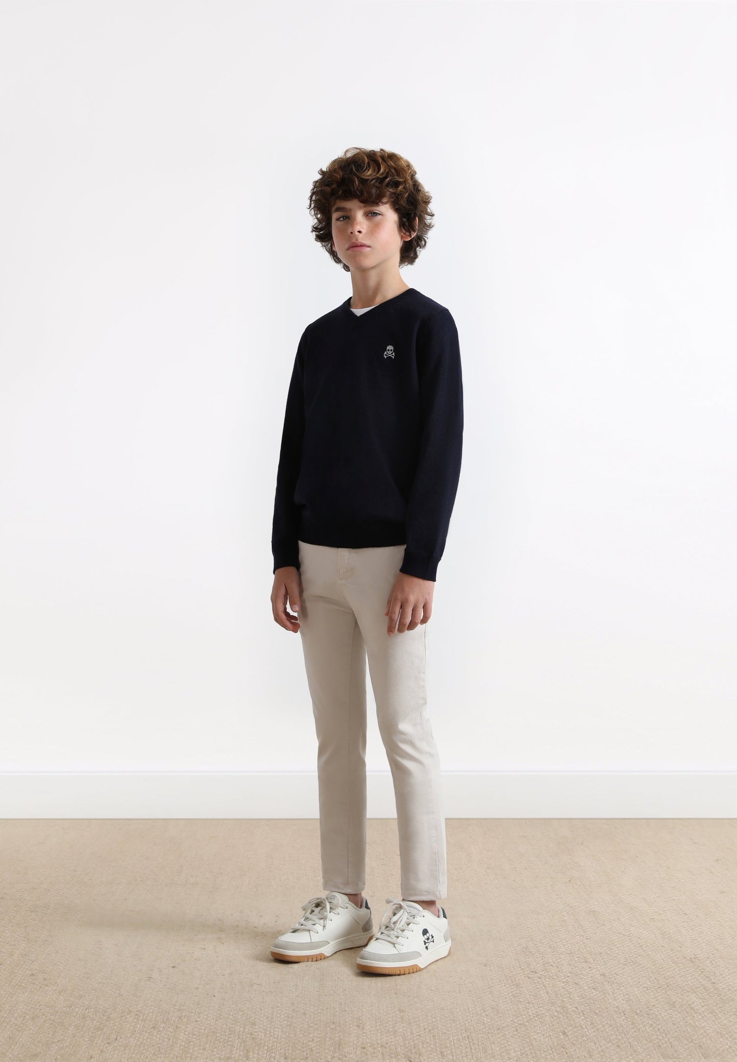 BASIC COTTON EMBROIDERED SWEATER