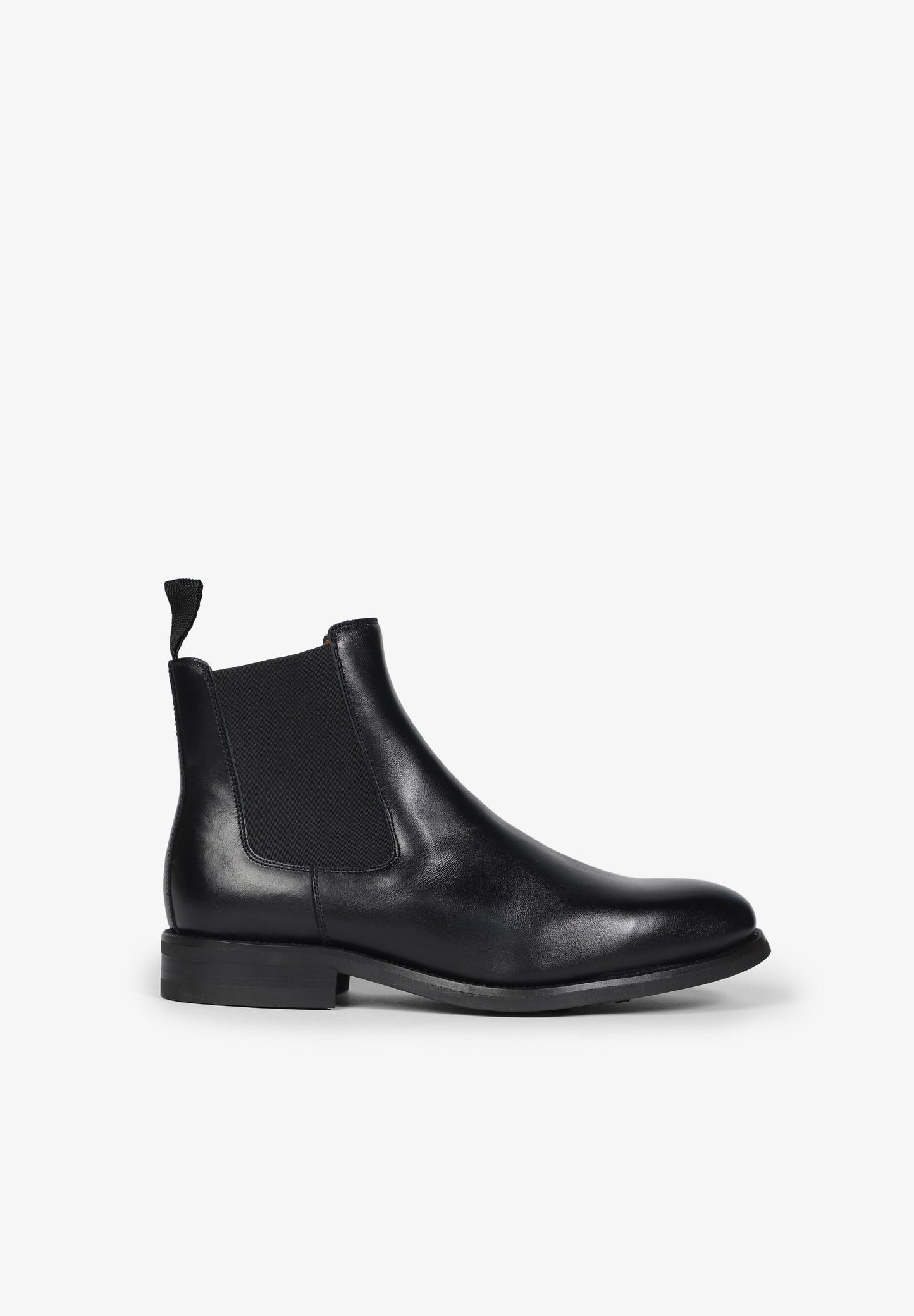 SCNOS CHELSEA LEATHER BOOTS