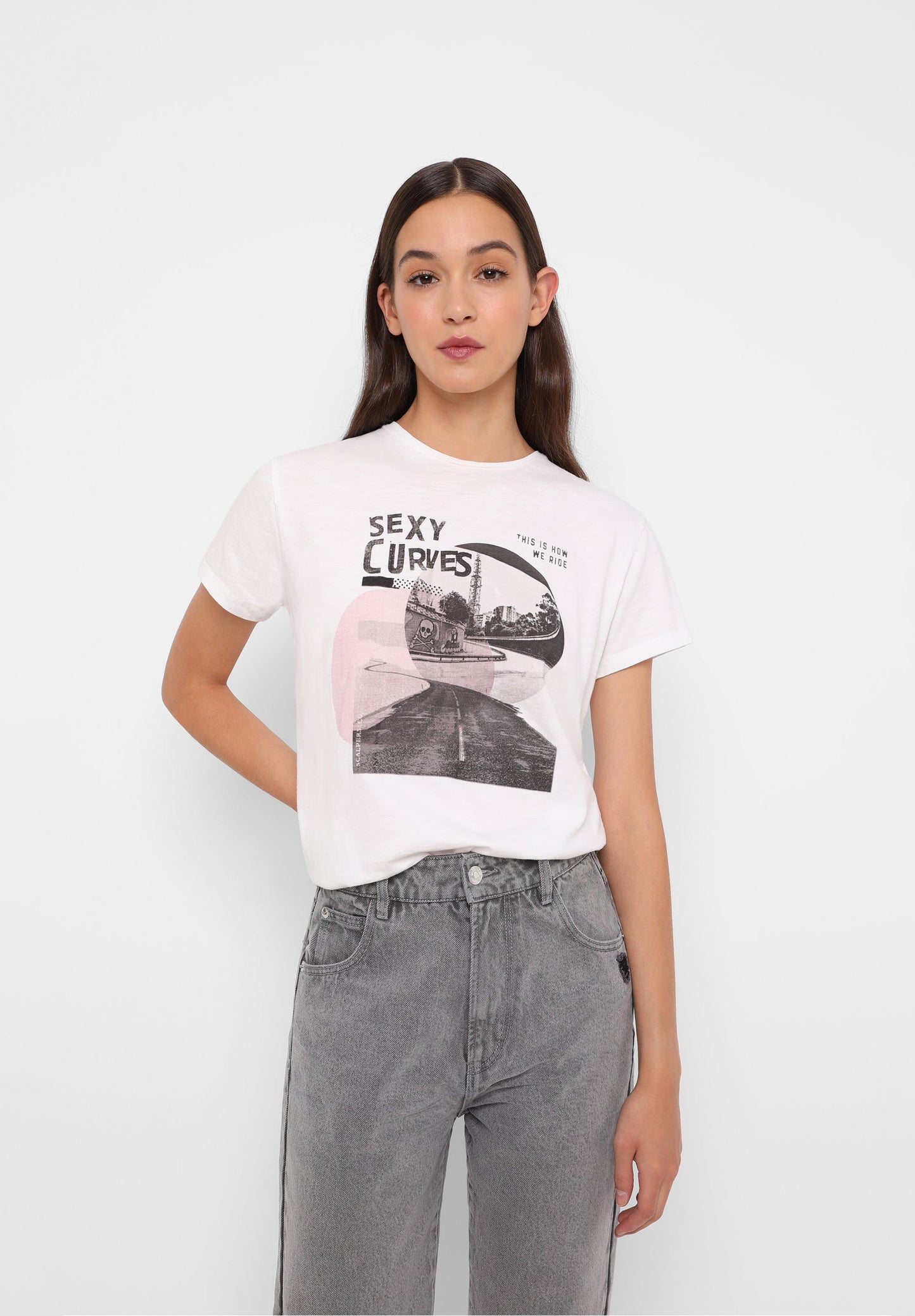 T-SHIRT WITH COLLAGE PRINT