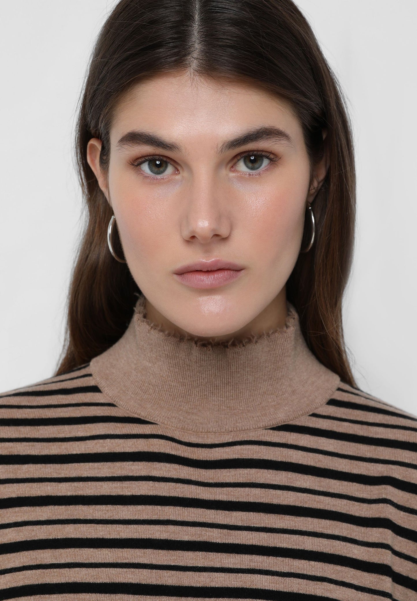 STRIPED JUMPER WITH PERKINS COLLAR