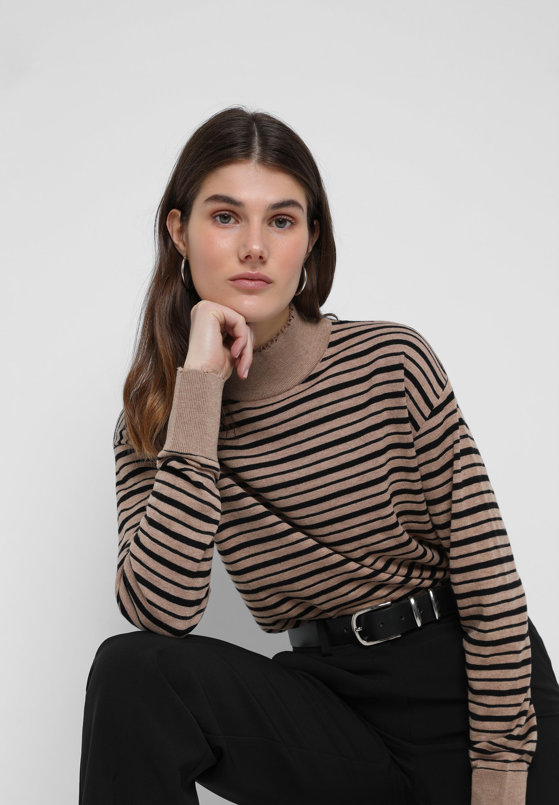 STRIPED JUMPER WITH PERKINS COLLAR