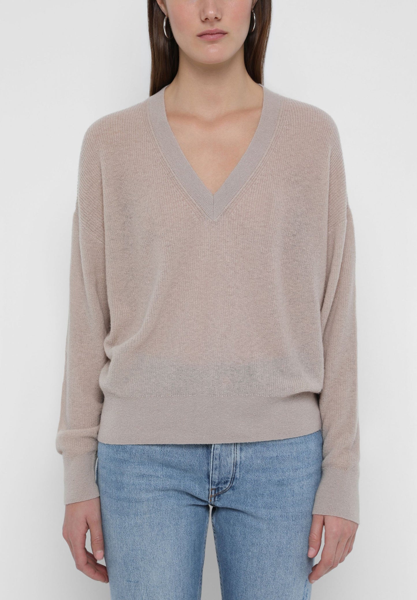 KNIT V-NECK SWEATER