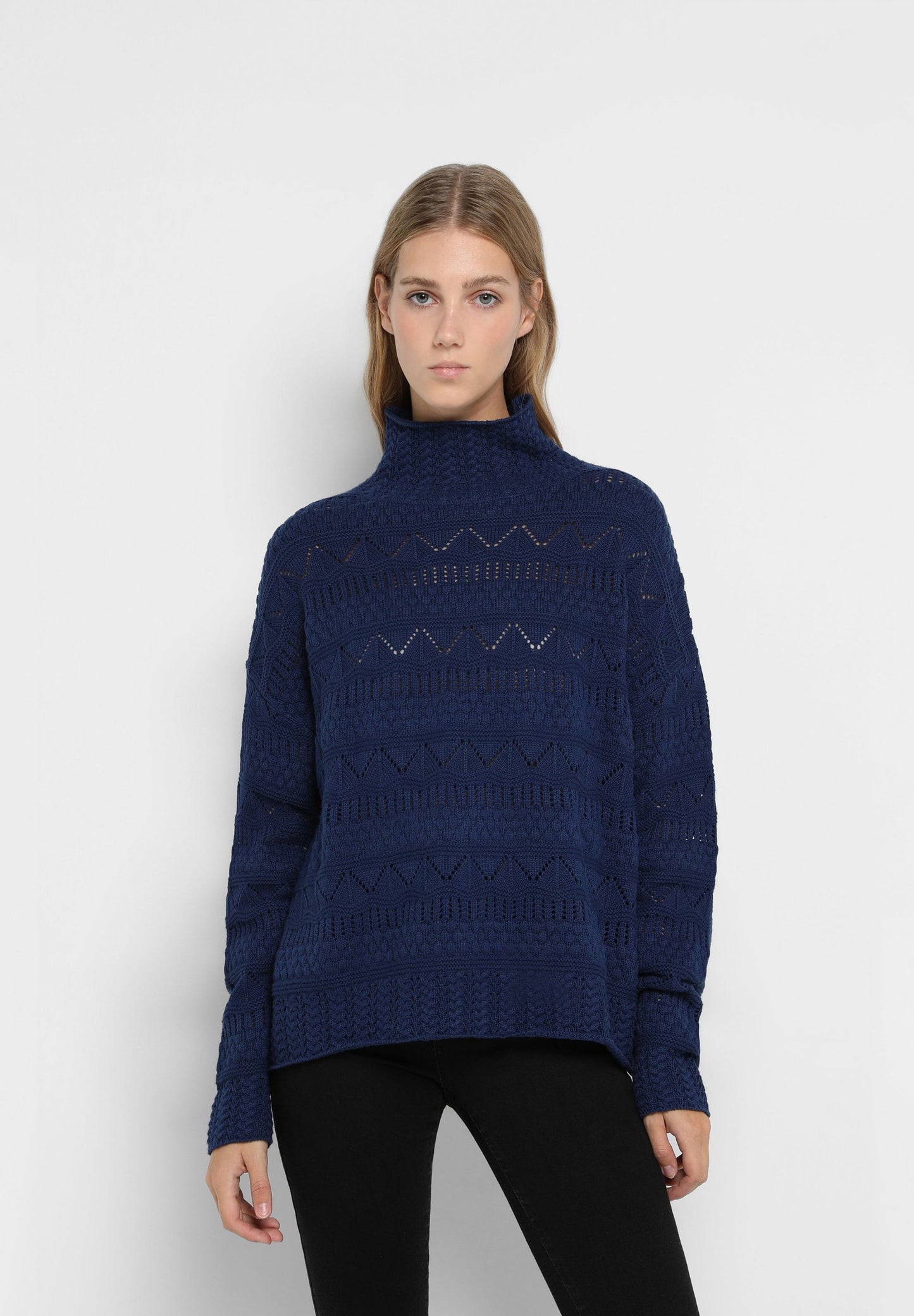 SWEATER WITH DIE-CUT HIGH COLLAR