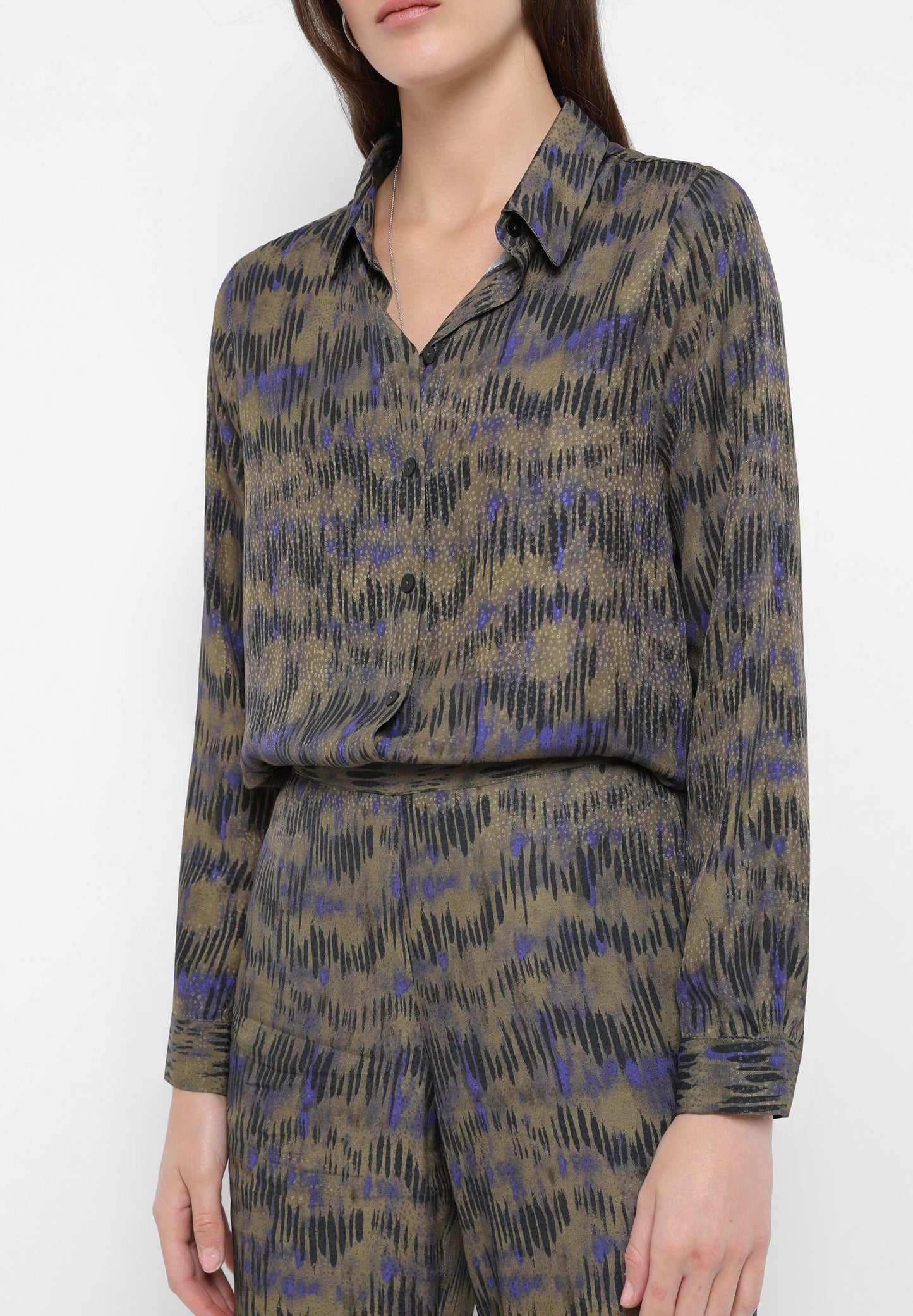 FLOWING PRINTED SHIRT