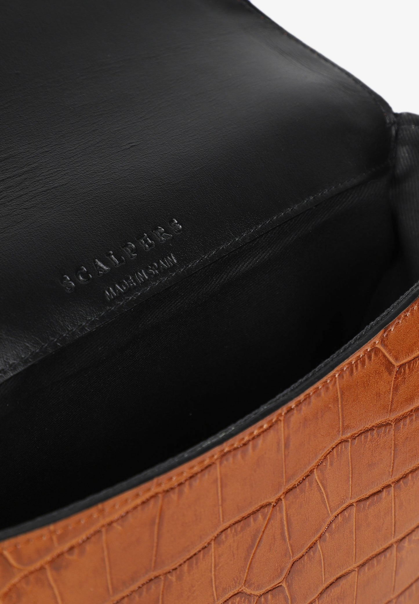 LEATHER BAG WITH CHAIN