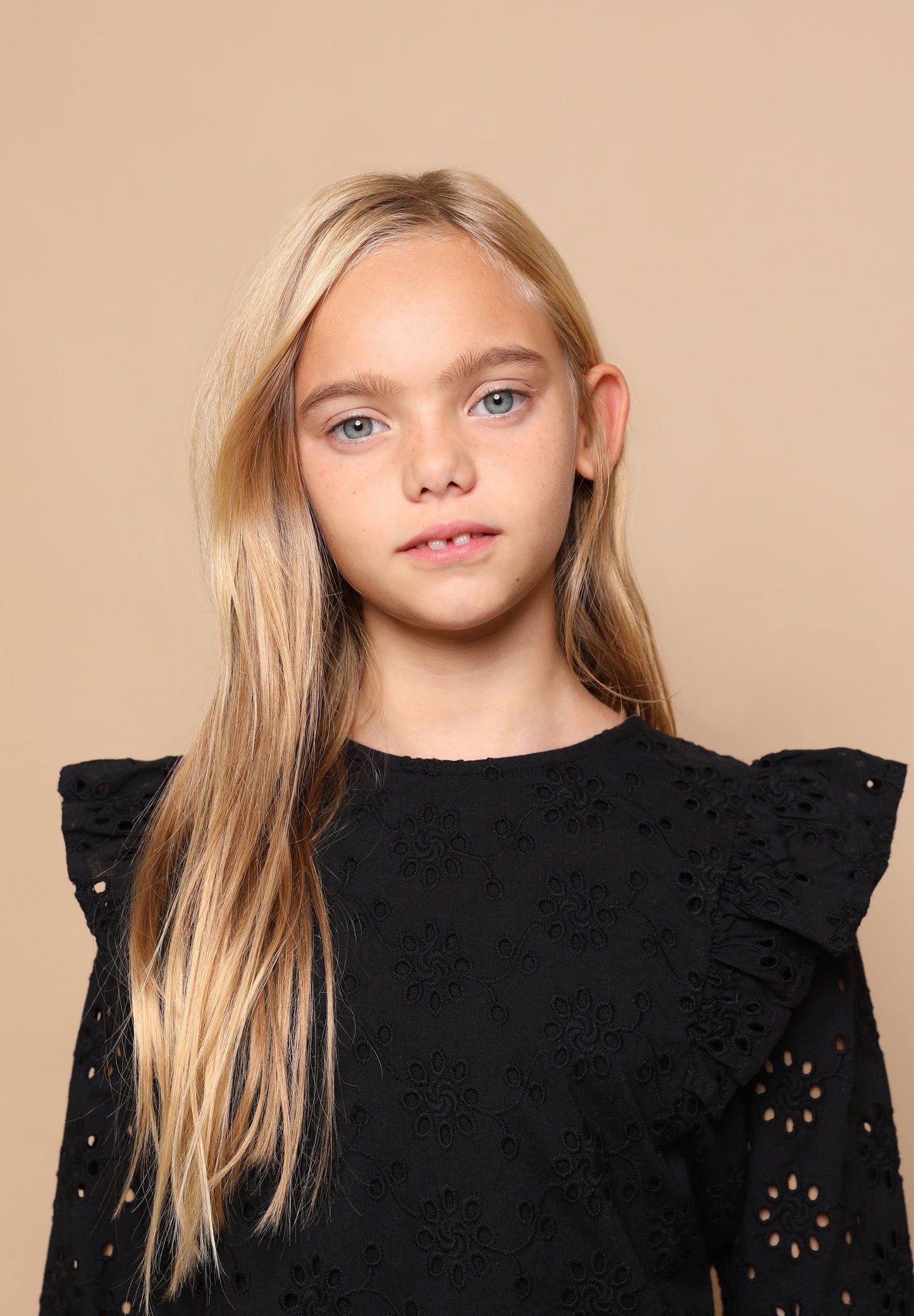 BLOUSE WITH PERFORATED EMBROIDERY