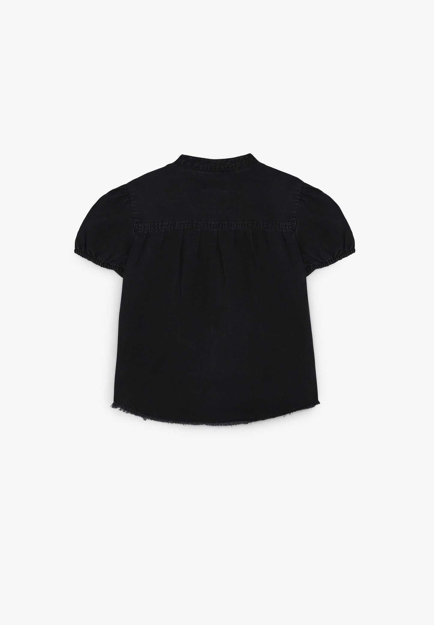 SHORT-SLEEVED DENIM BLOUSE