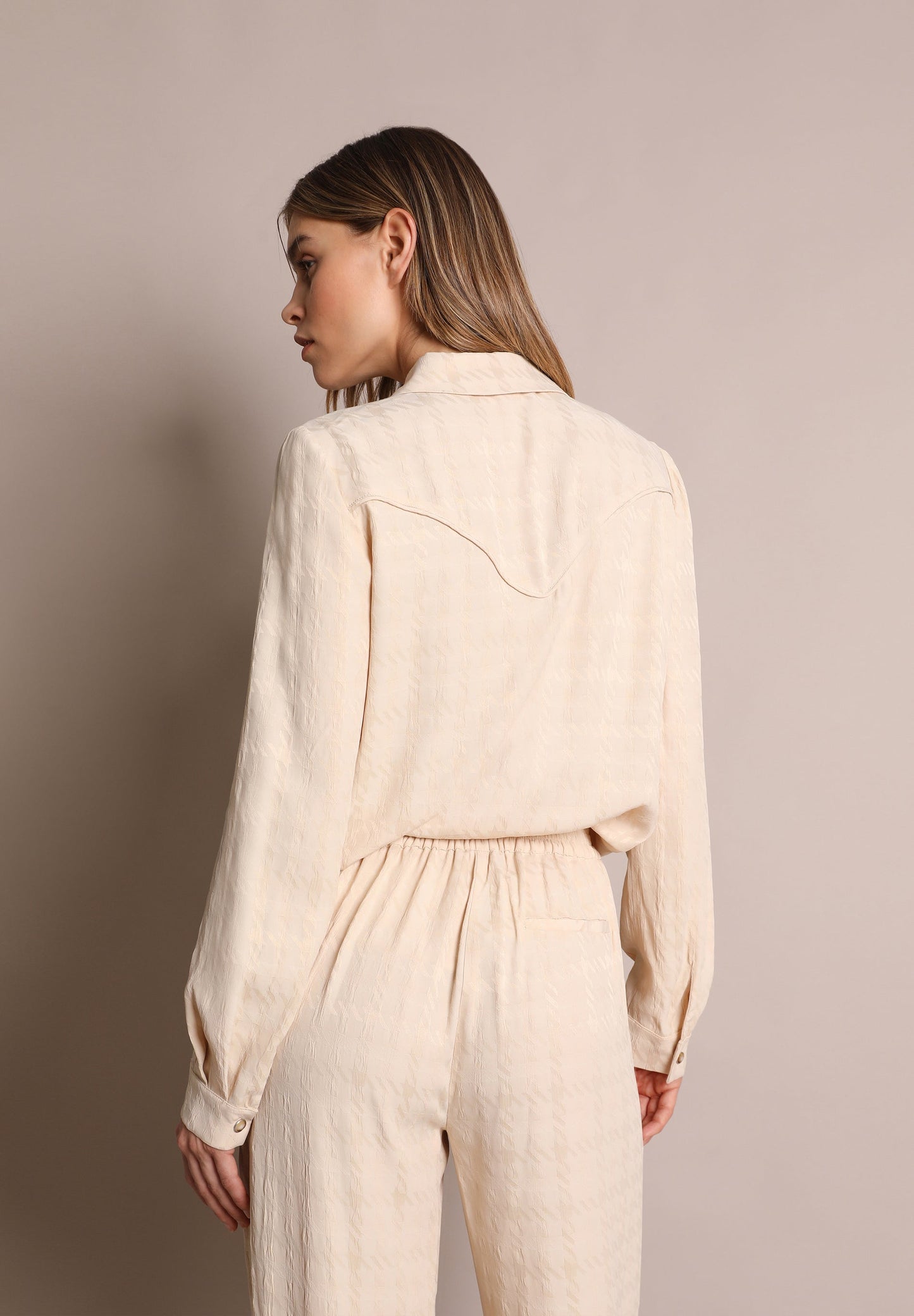 LOOSE-FITTING JACQUARD SHIRT