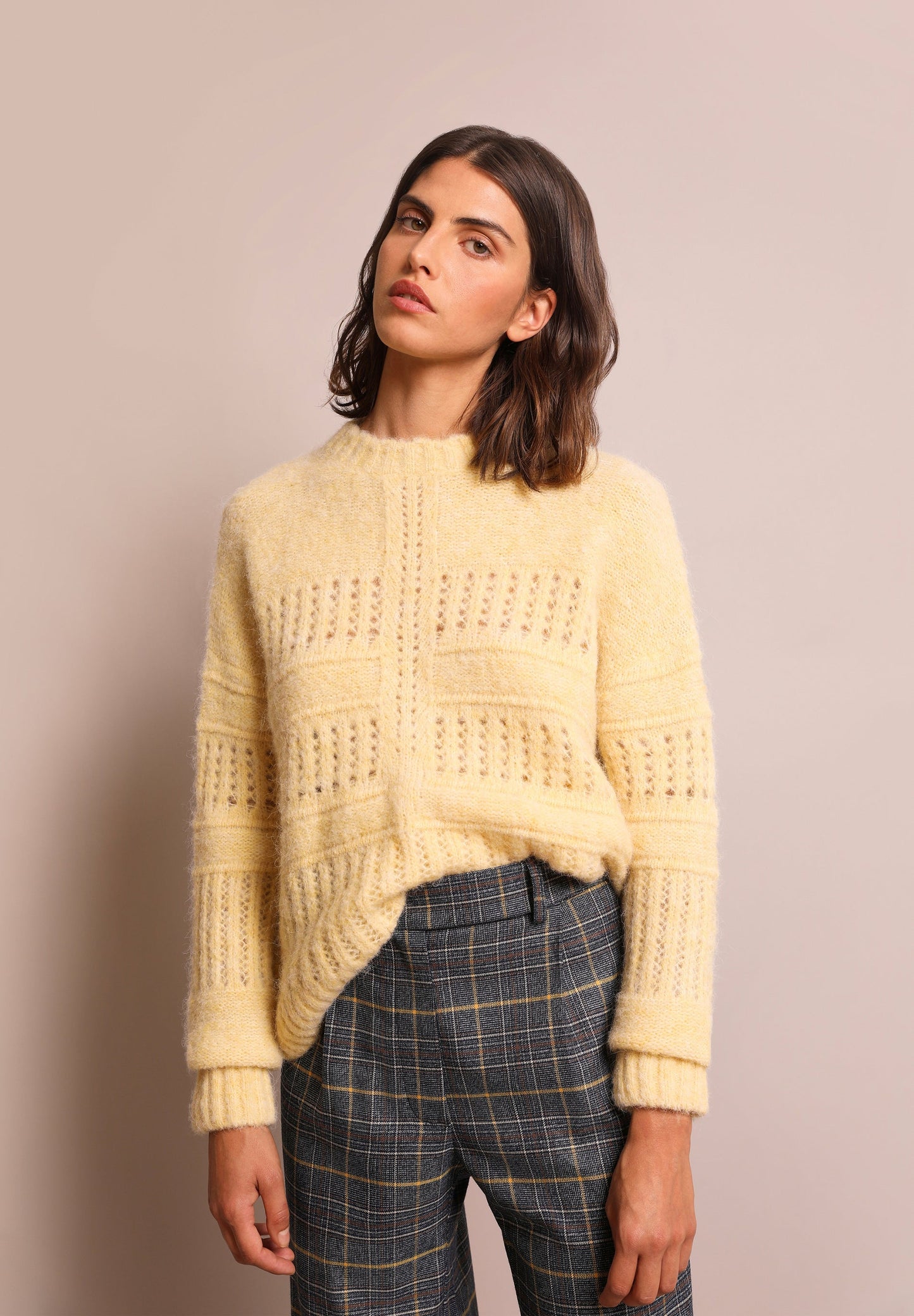 DIE-CUT WOOL SWEATER