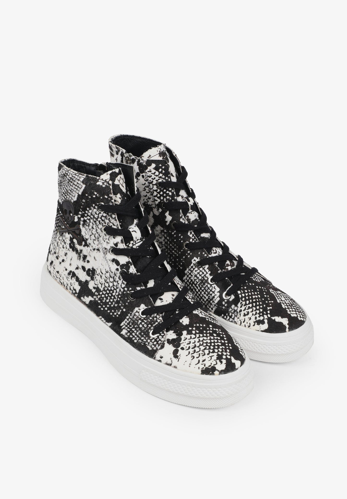 HIGH TOP SNEAKERS WITH ANIMAL PRINT