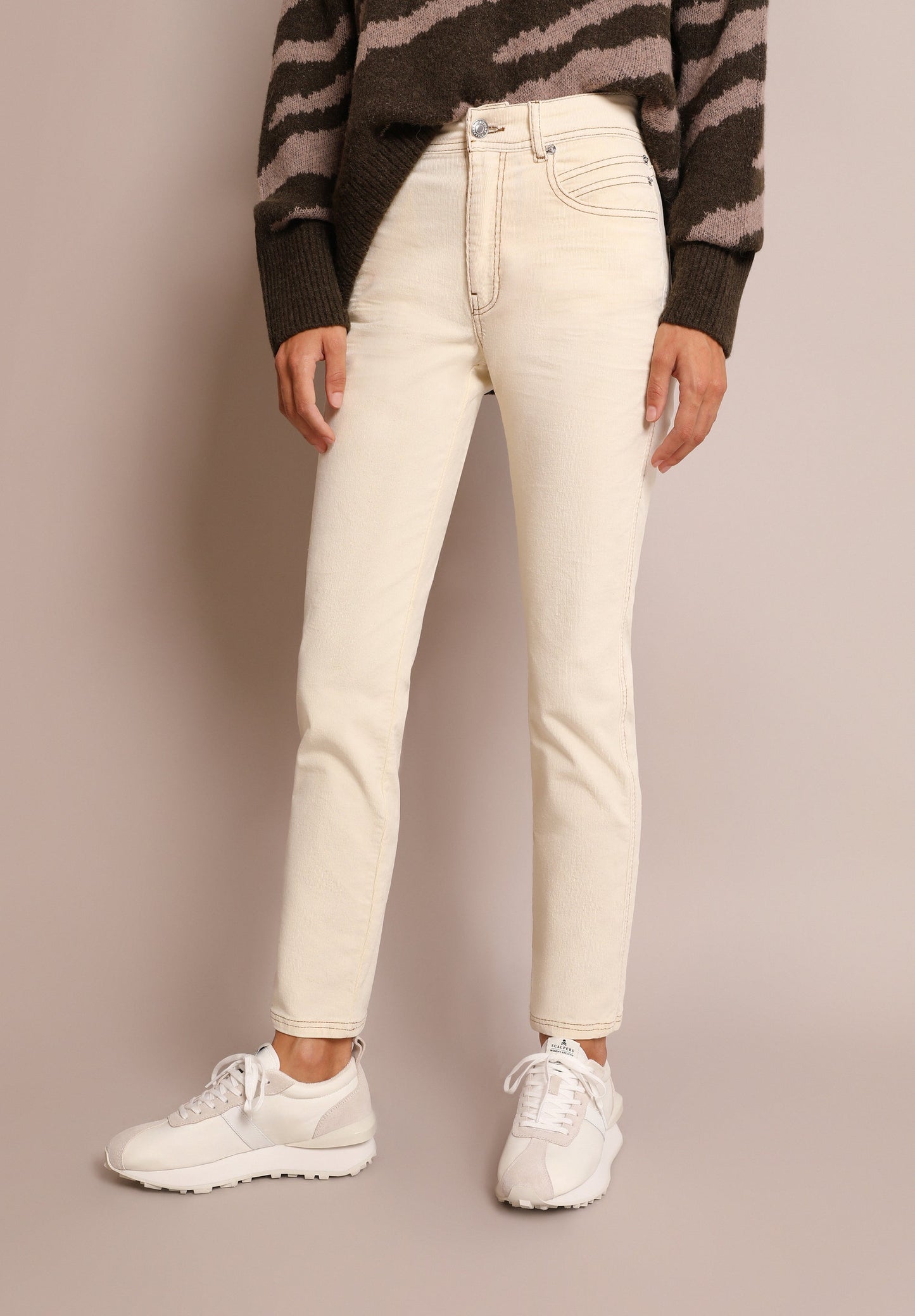 SKINNY CORDUROY TROUSERS