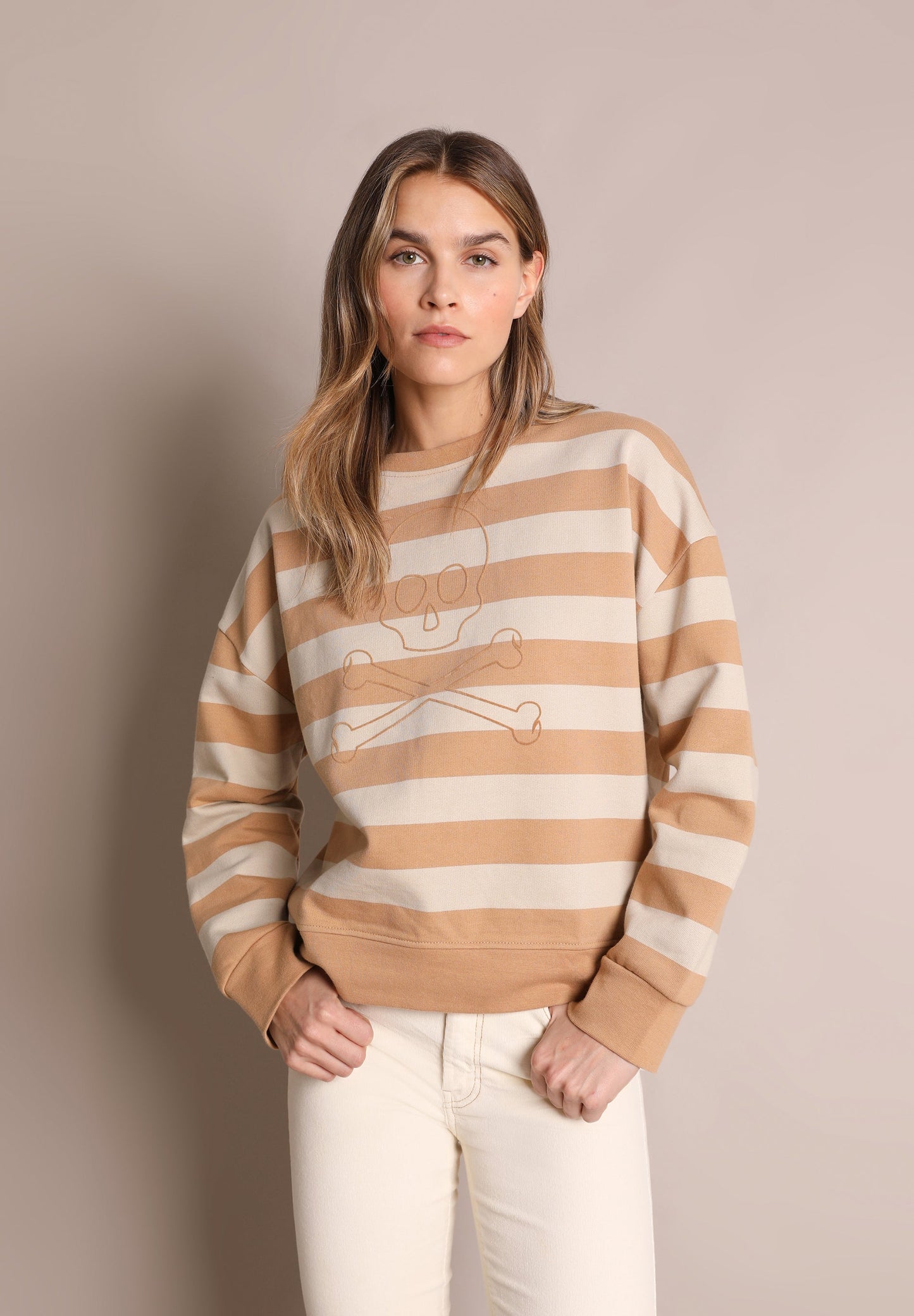STRIPED SWEATSHIRT WITH SKULL
