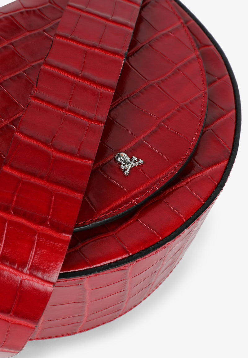 LEATHER BAG WITH CHAIN
