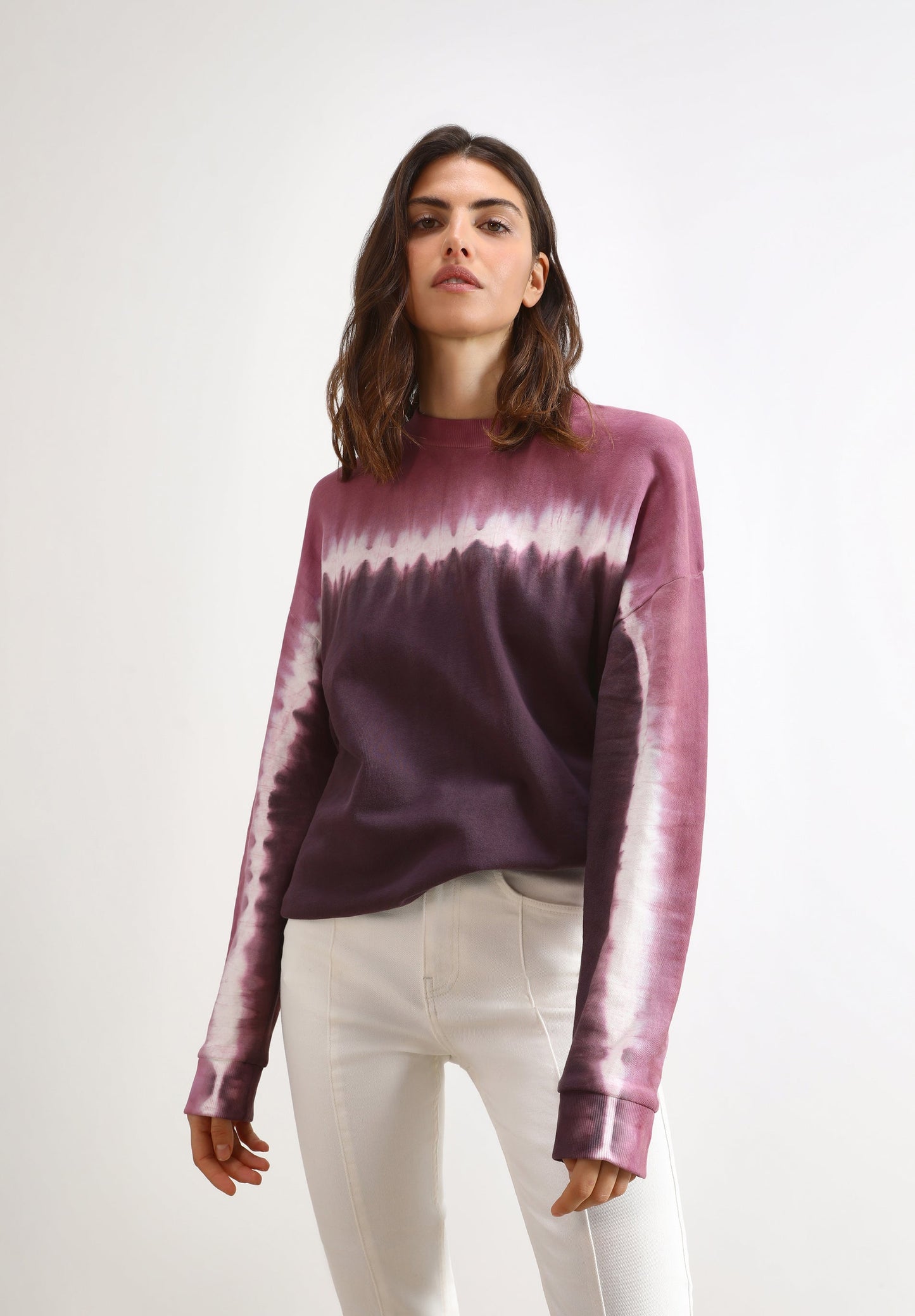 TIE-DYE SWEATSHIRT