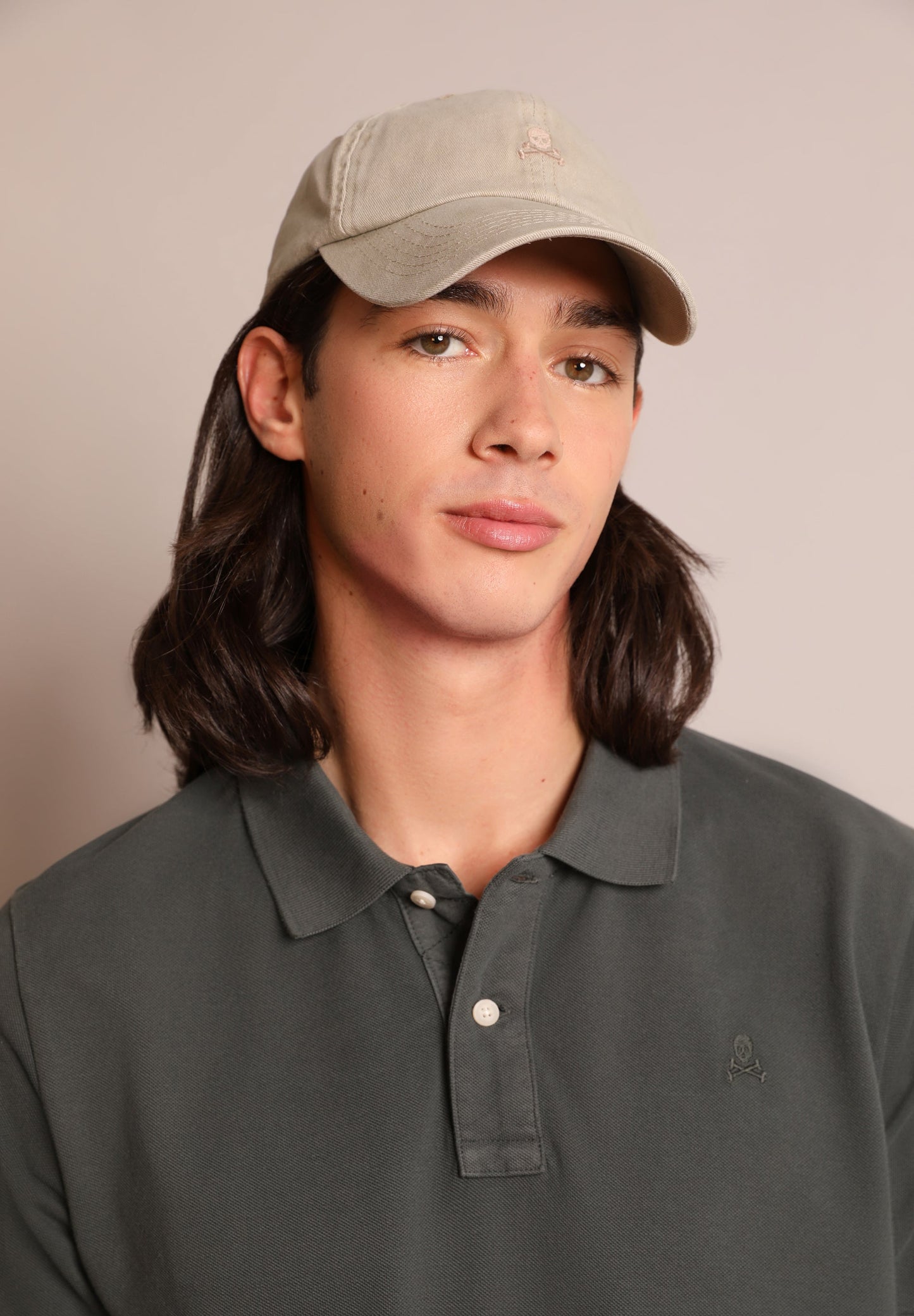 BASIC POLO SHIRT WITH SKULL DETAIL