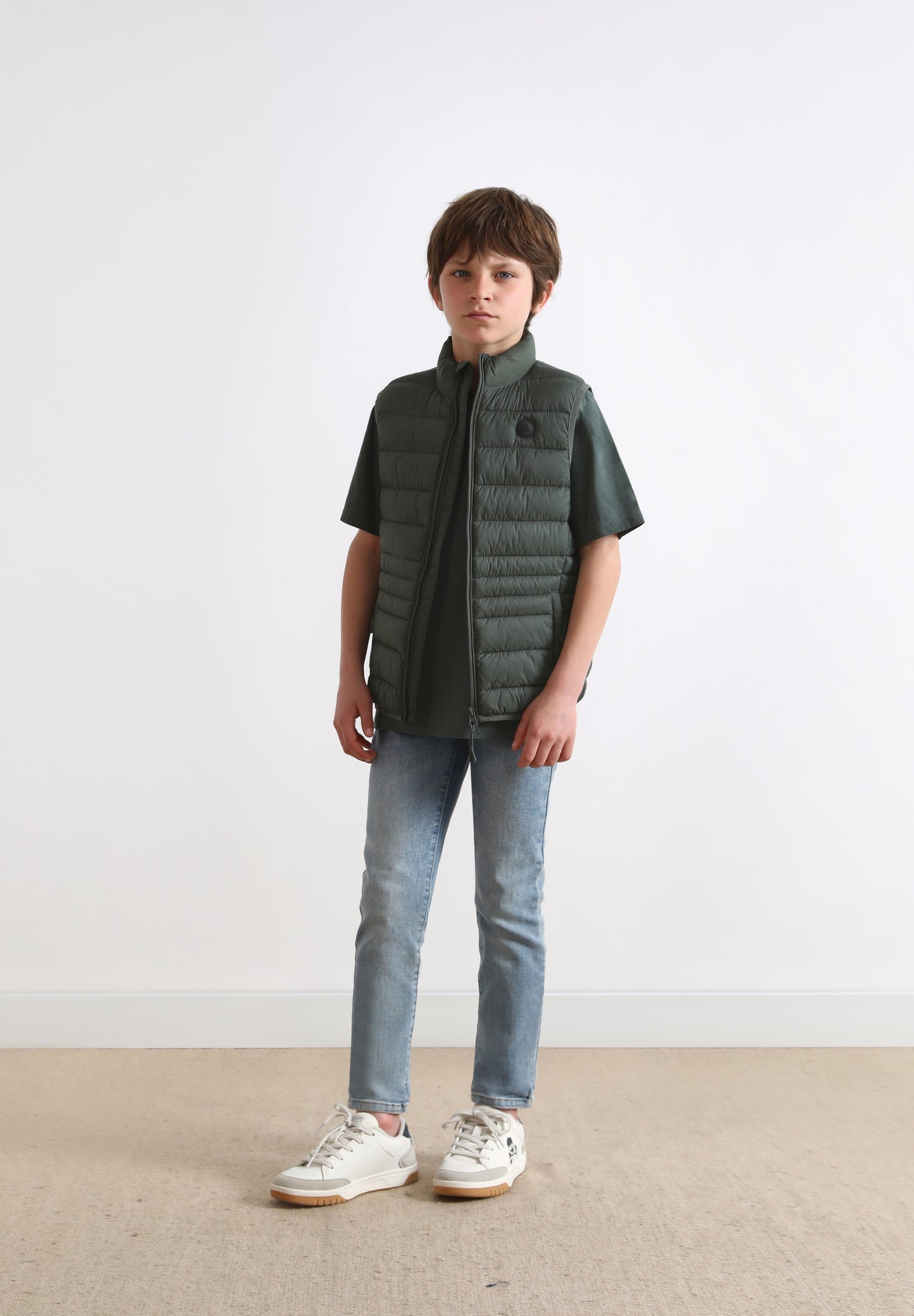 NEW NOS GSTAAD VEST KIDS