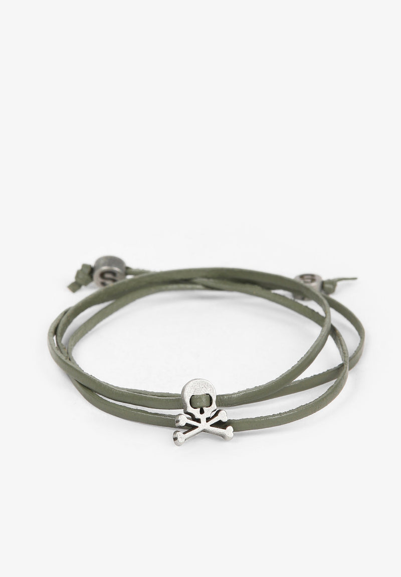LEATHER BRACELET WITH SKULL