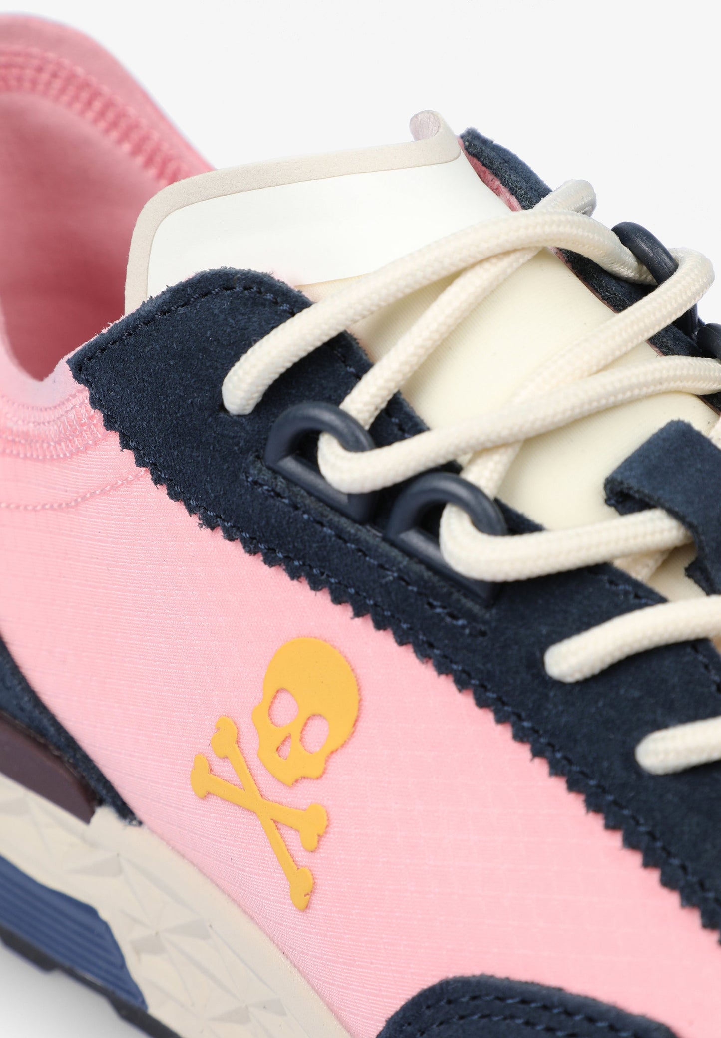 SNEAKERS WITH SIDE SKULL