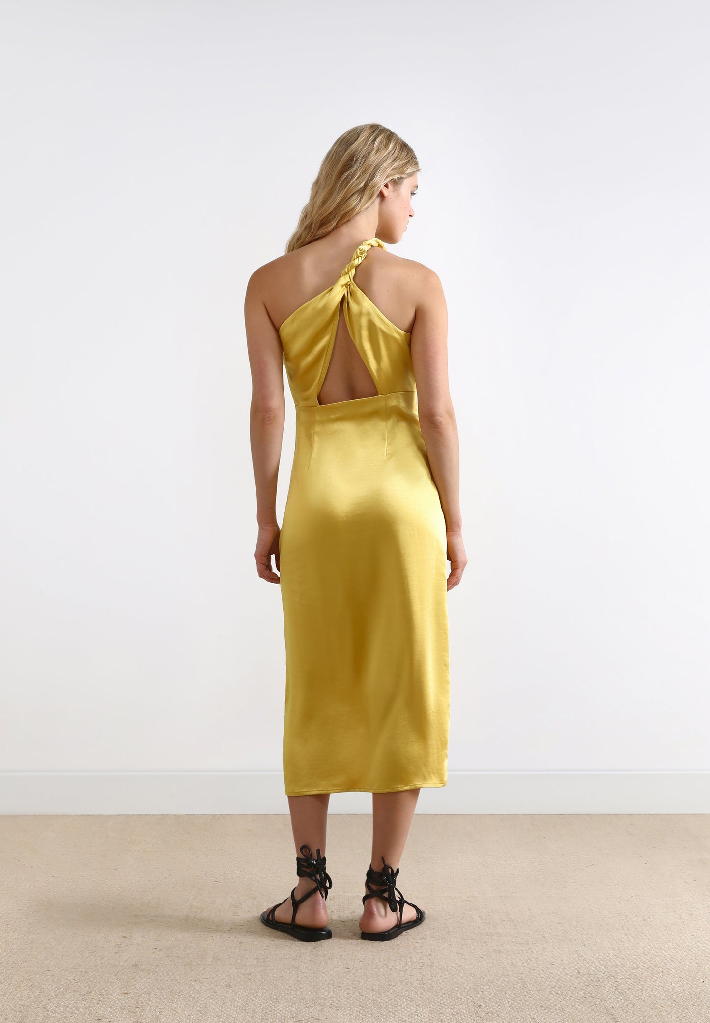 ASYMMETRIC BACK SLIT DRESS