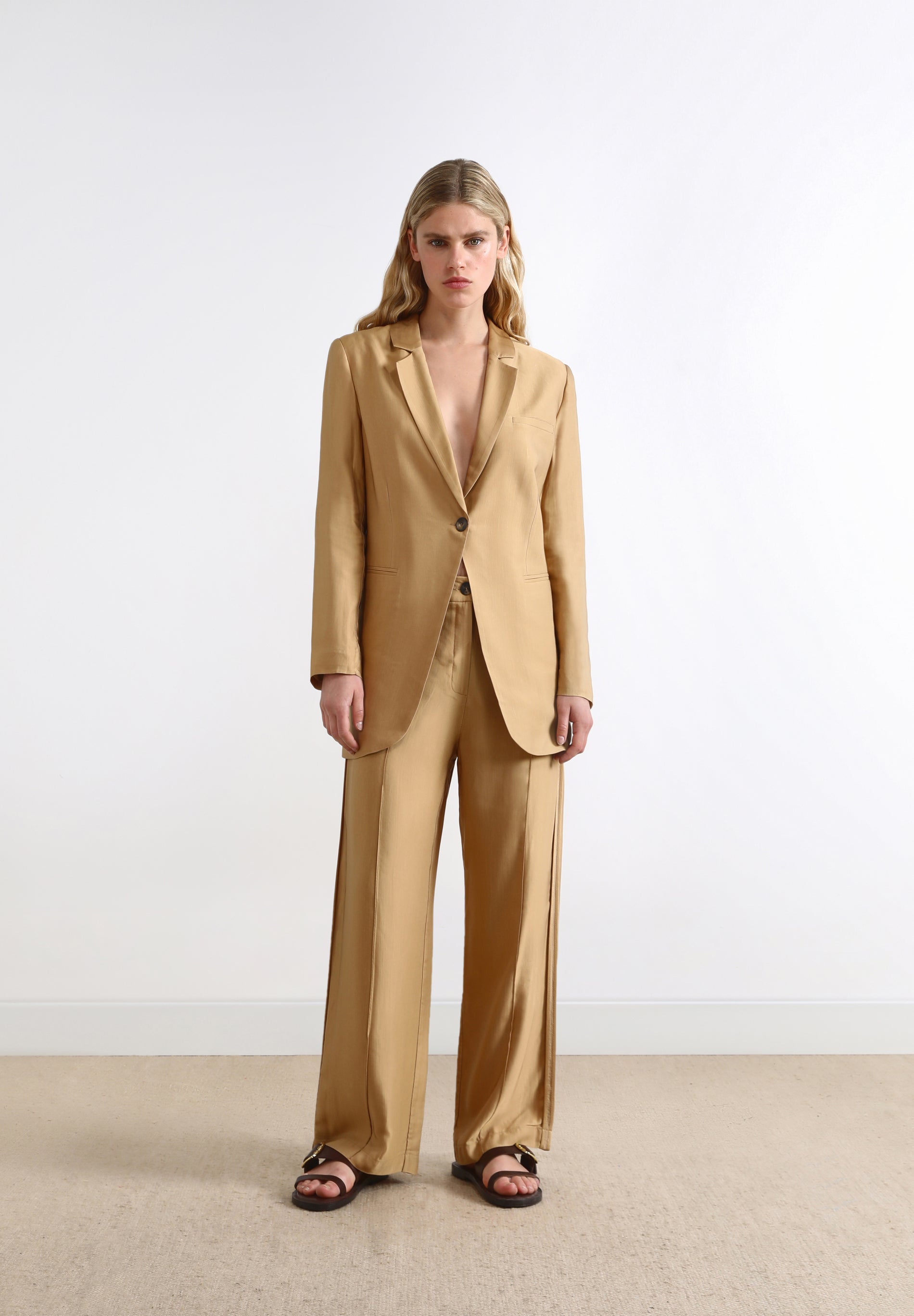 SATIN BLAZER WITH BOW