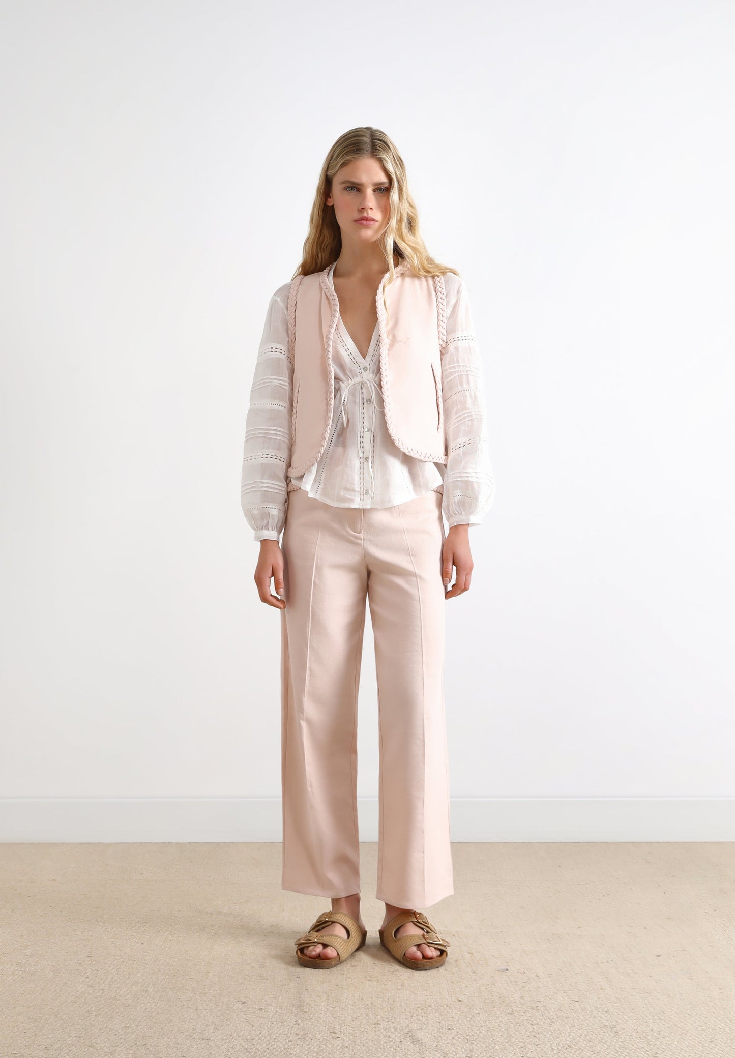 LINEN TROUSERS WITH BRAIDED DETAILS