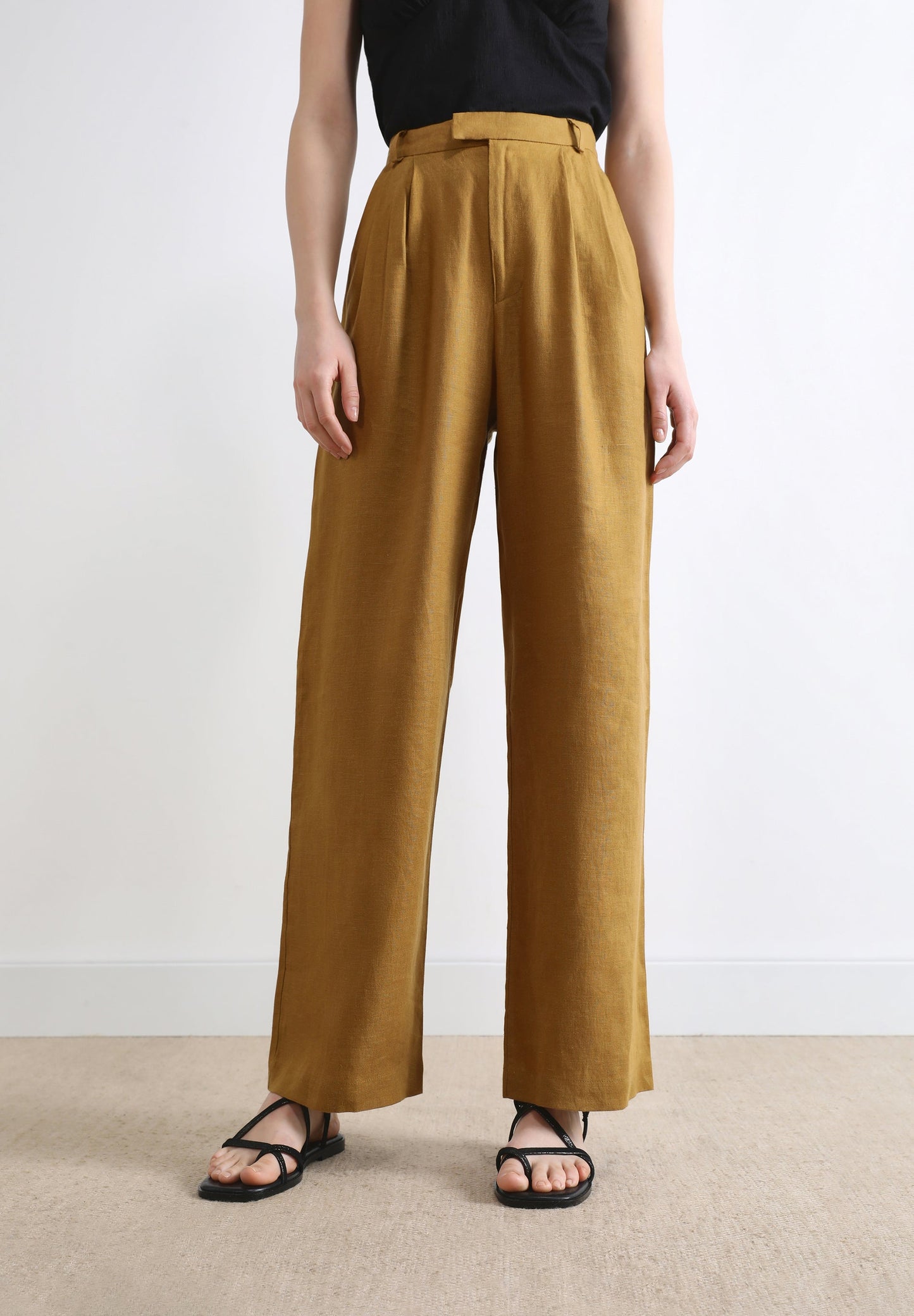 RELAXED TROUSERS WITH DARTS
