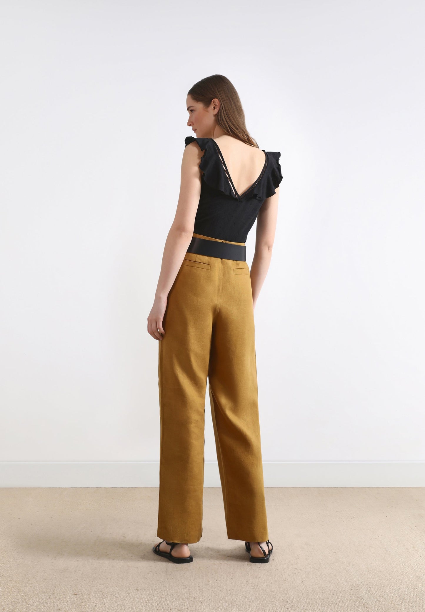 RELAXED TROUSERS WITH DARTS