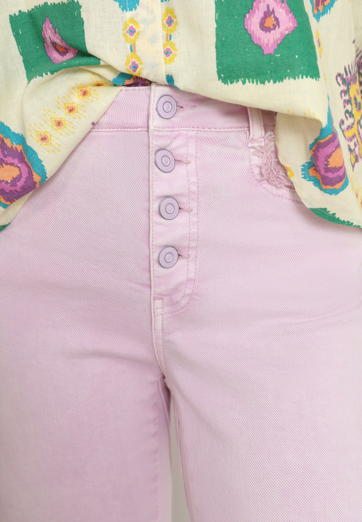 FADED ANKLE FLARED JEANS