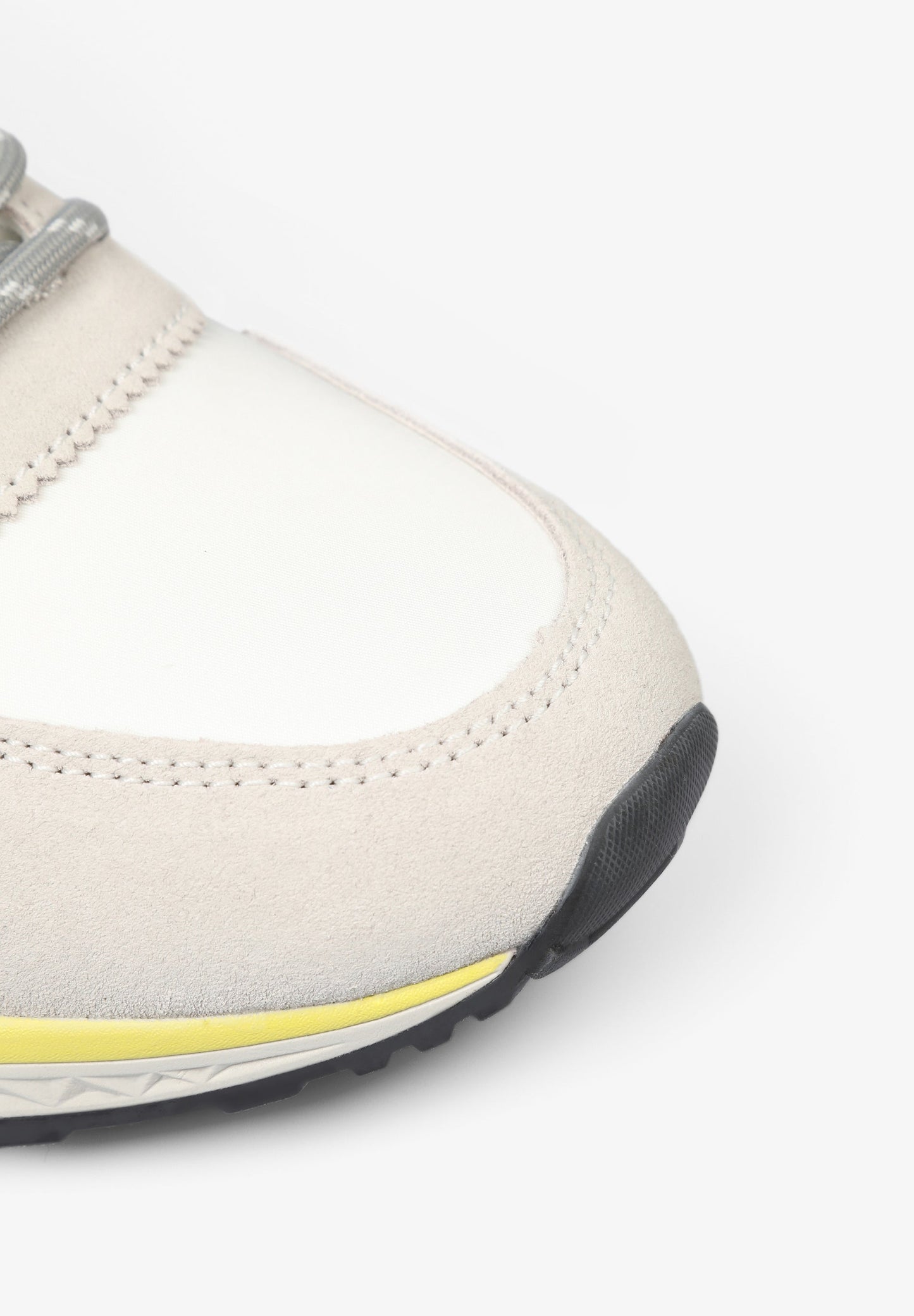 SNEAKERS WITH SIDE SKULL