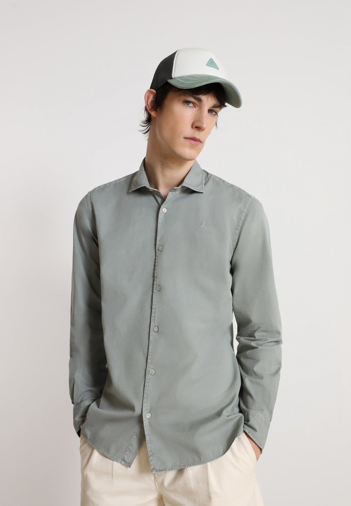 SHIRT WITH MATCHING SKULL