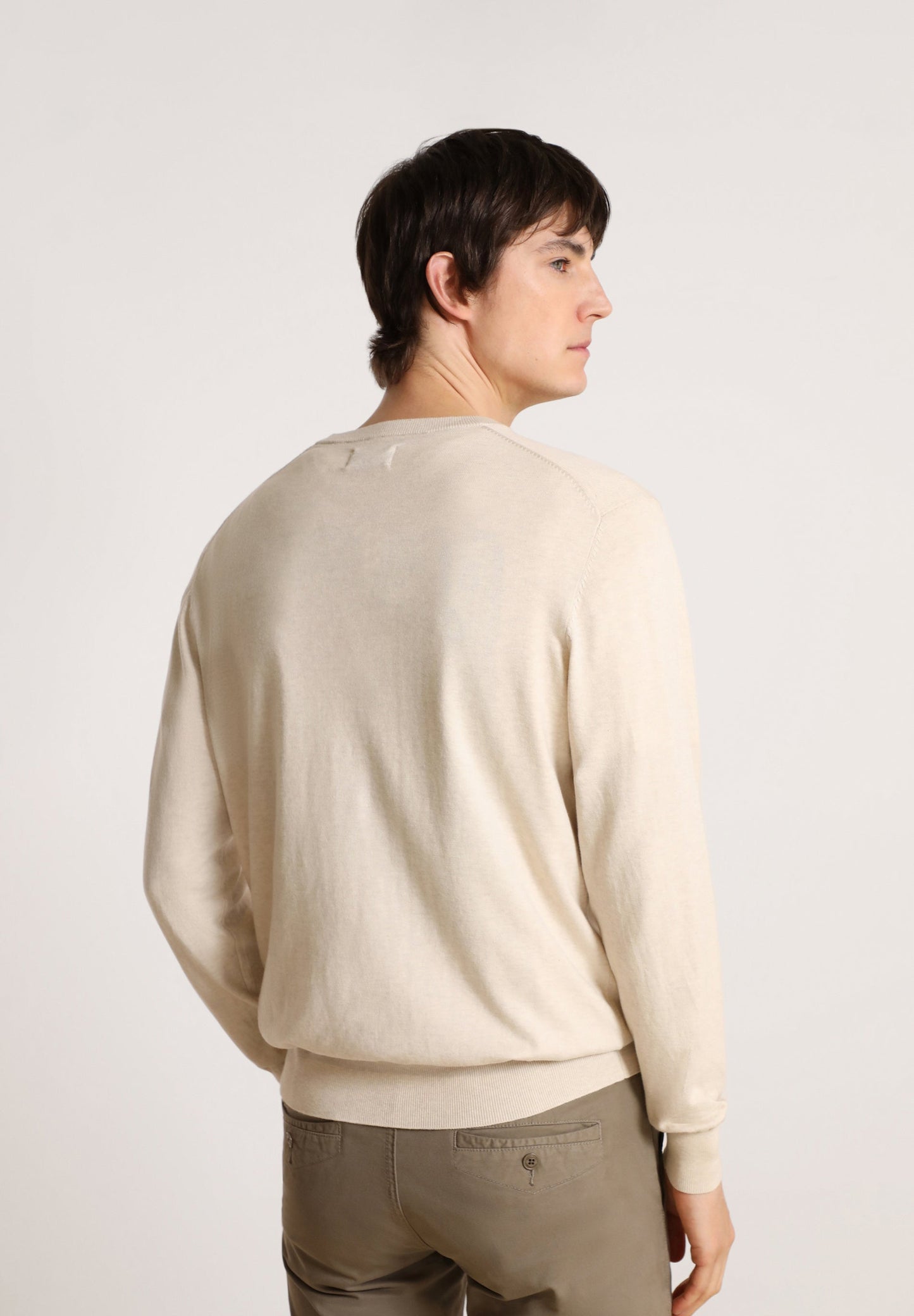 V-NECK SWEATER WITH SKULL